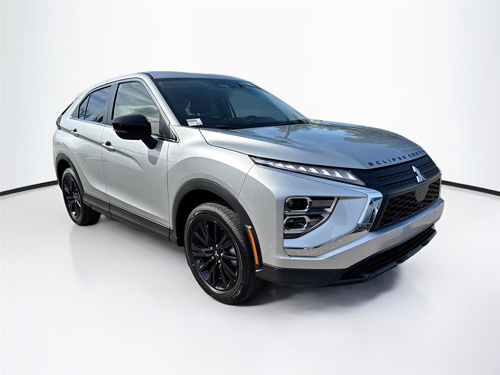 2026 Mitsubishi Eclipse Cross LE's photo