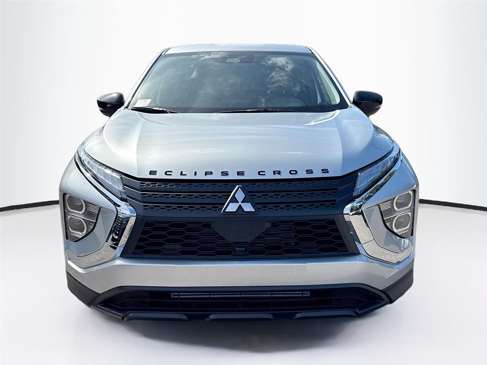2026 Mitsubishi Eclipse Cross LE - Photo 3