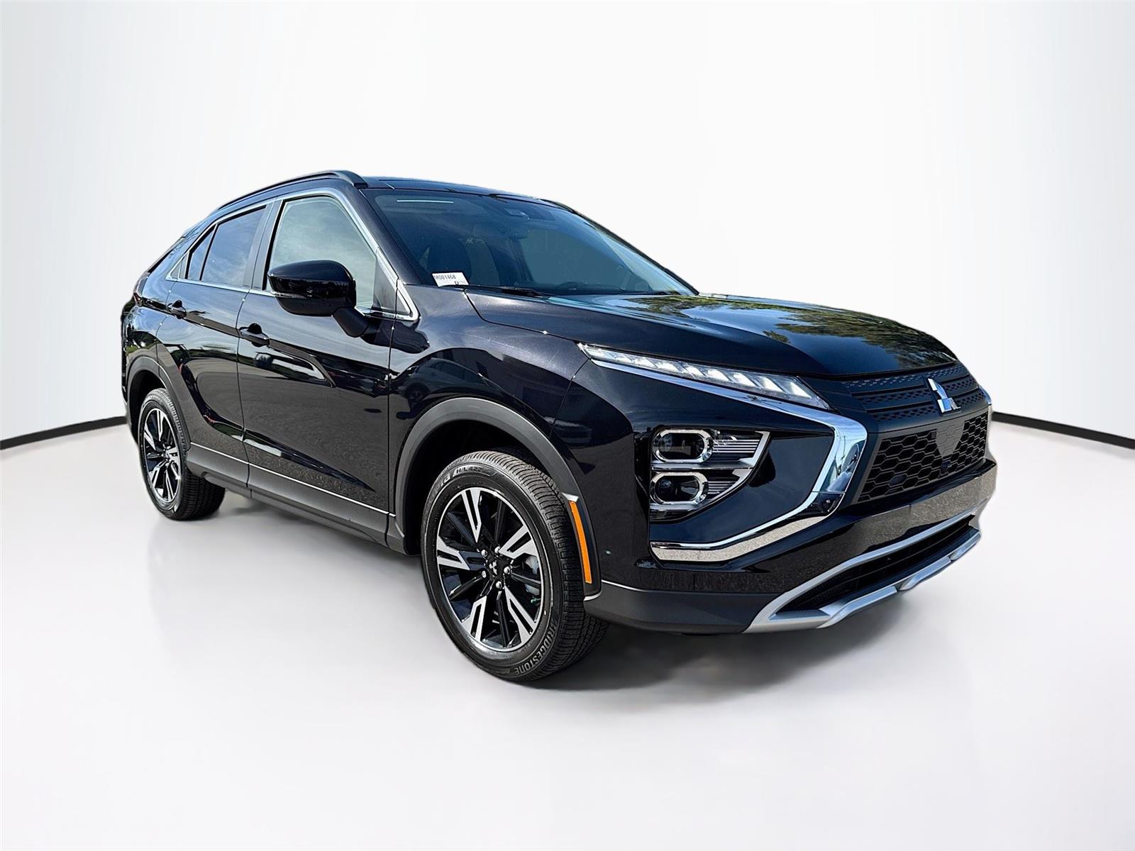 2026 Mitsubishi Eclipse Cross SE's photo