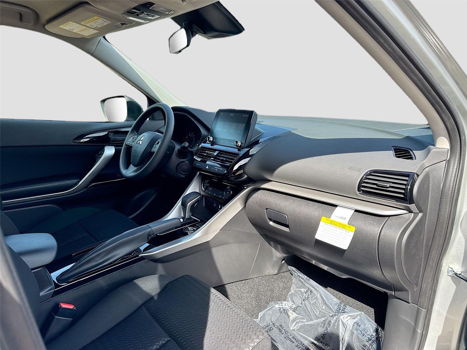 2026 Mitsubishi Eclipse Cross LE - Photo 26