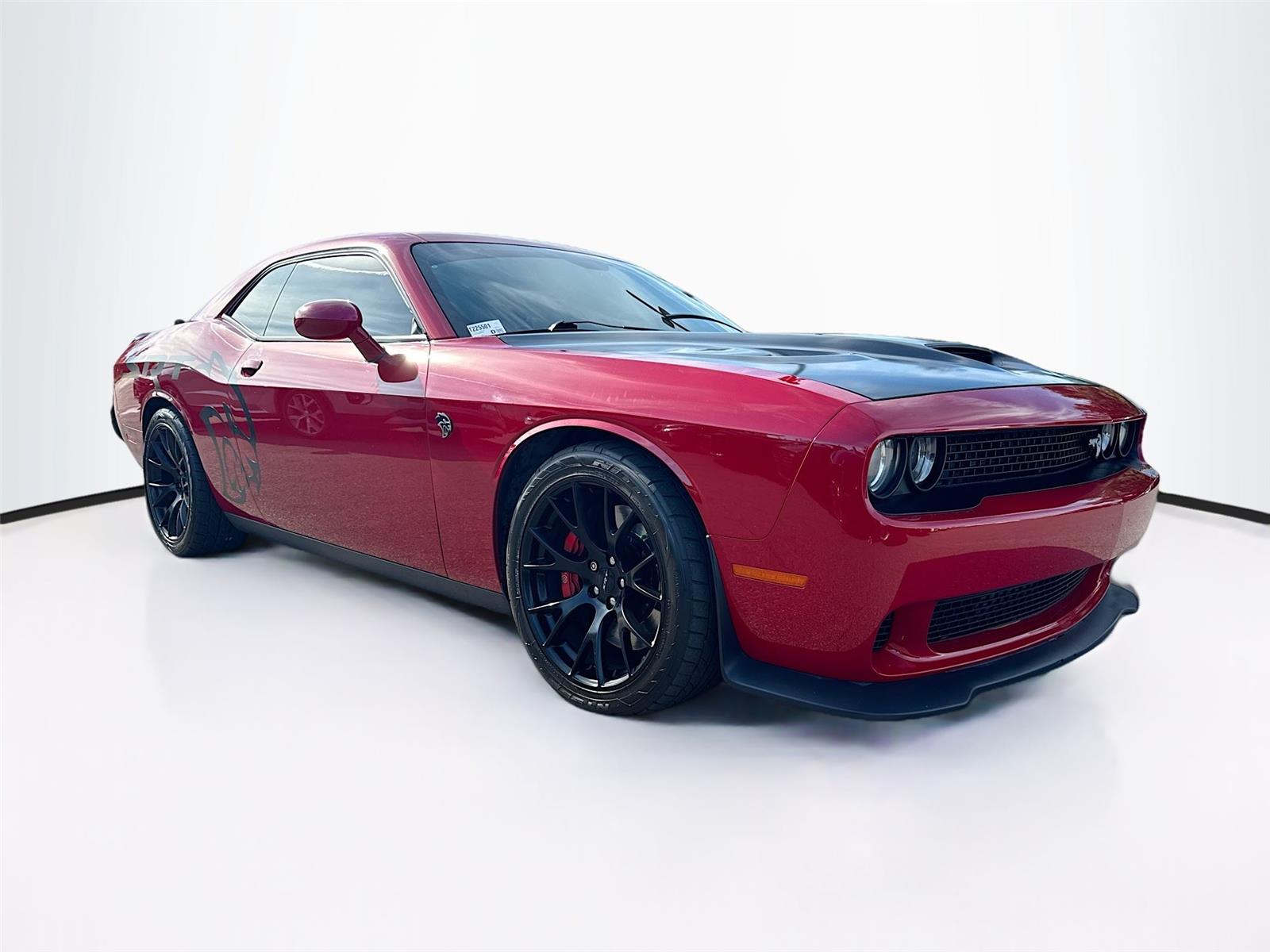 2016 Dodge Challenger SRT's photo