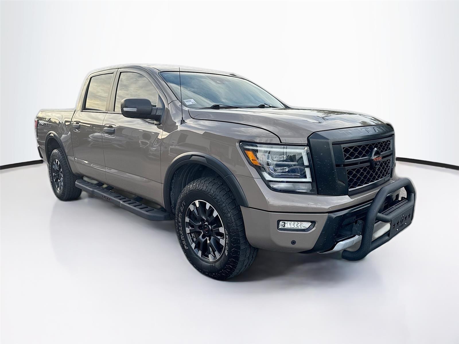 2021 Nissan Titan PRO-4X's photo