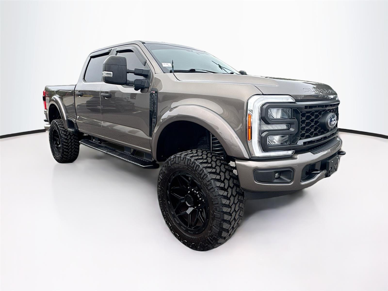 2023 Ford F-250 Super Duty XL's photo