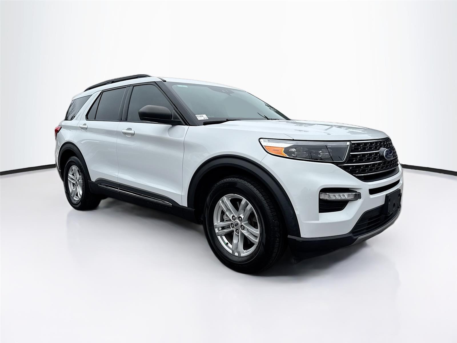 2020 Ford Explorer XLT's photo
