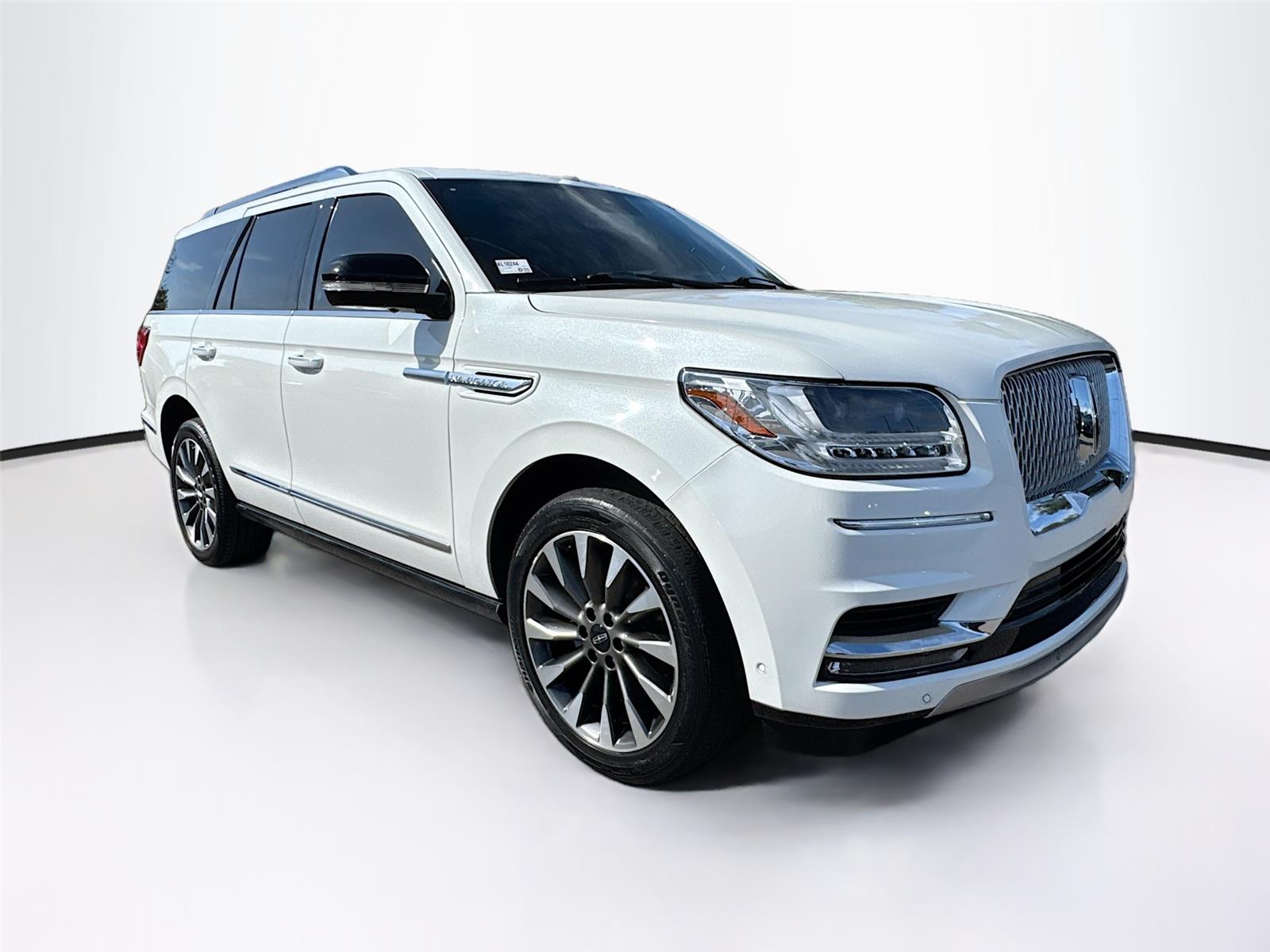 2021 Lincoln Navigator Reserve's photo