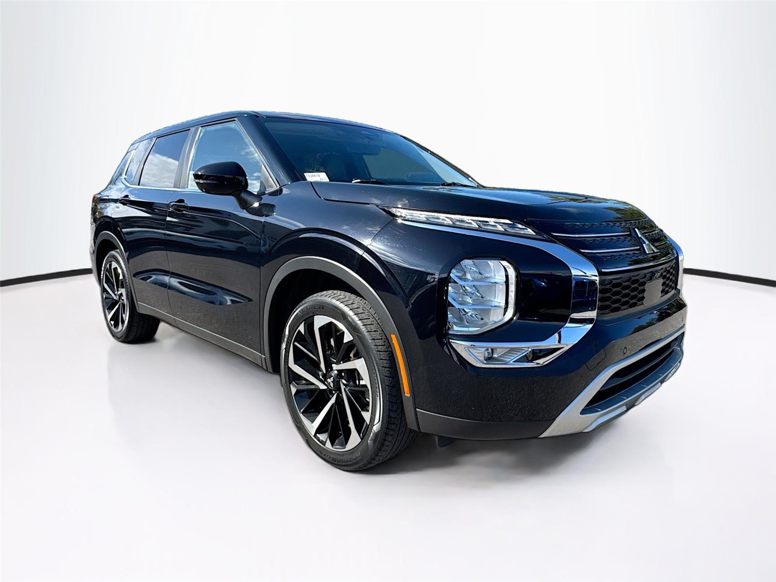 2022 Mitsubishi Outlander SE FWD