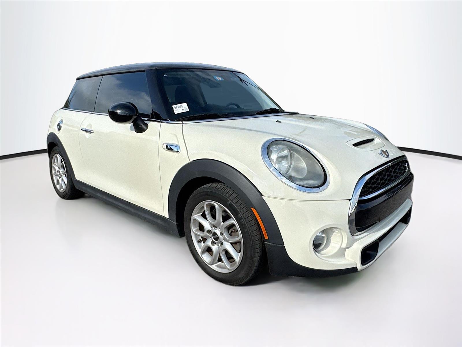 2017 MINI Cooper S's photo