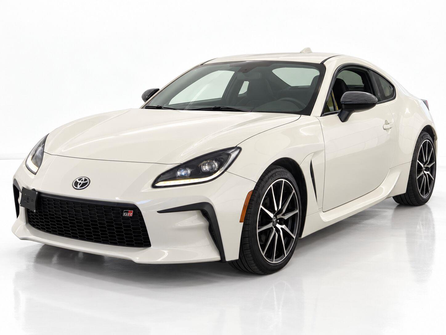 2024 Toyota GR86 Base