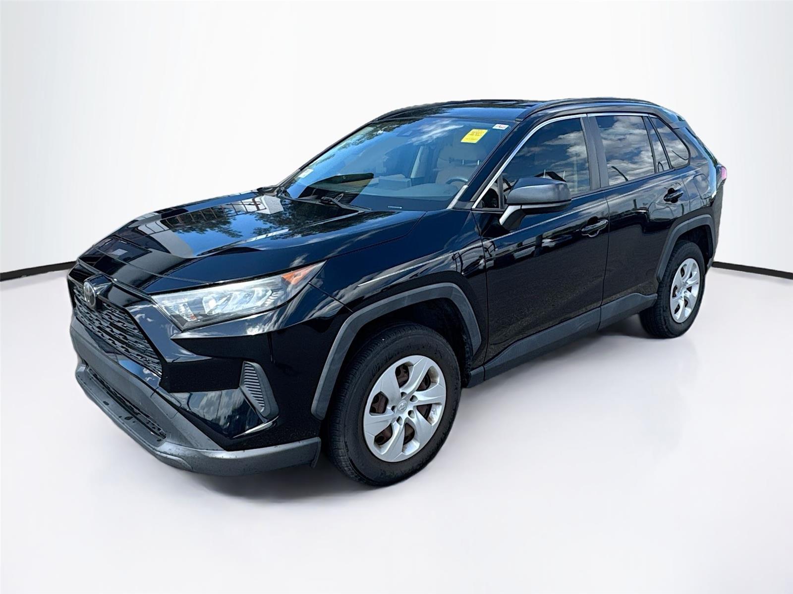 2019 Toyota RAV4 LE FWD