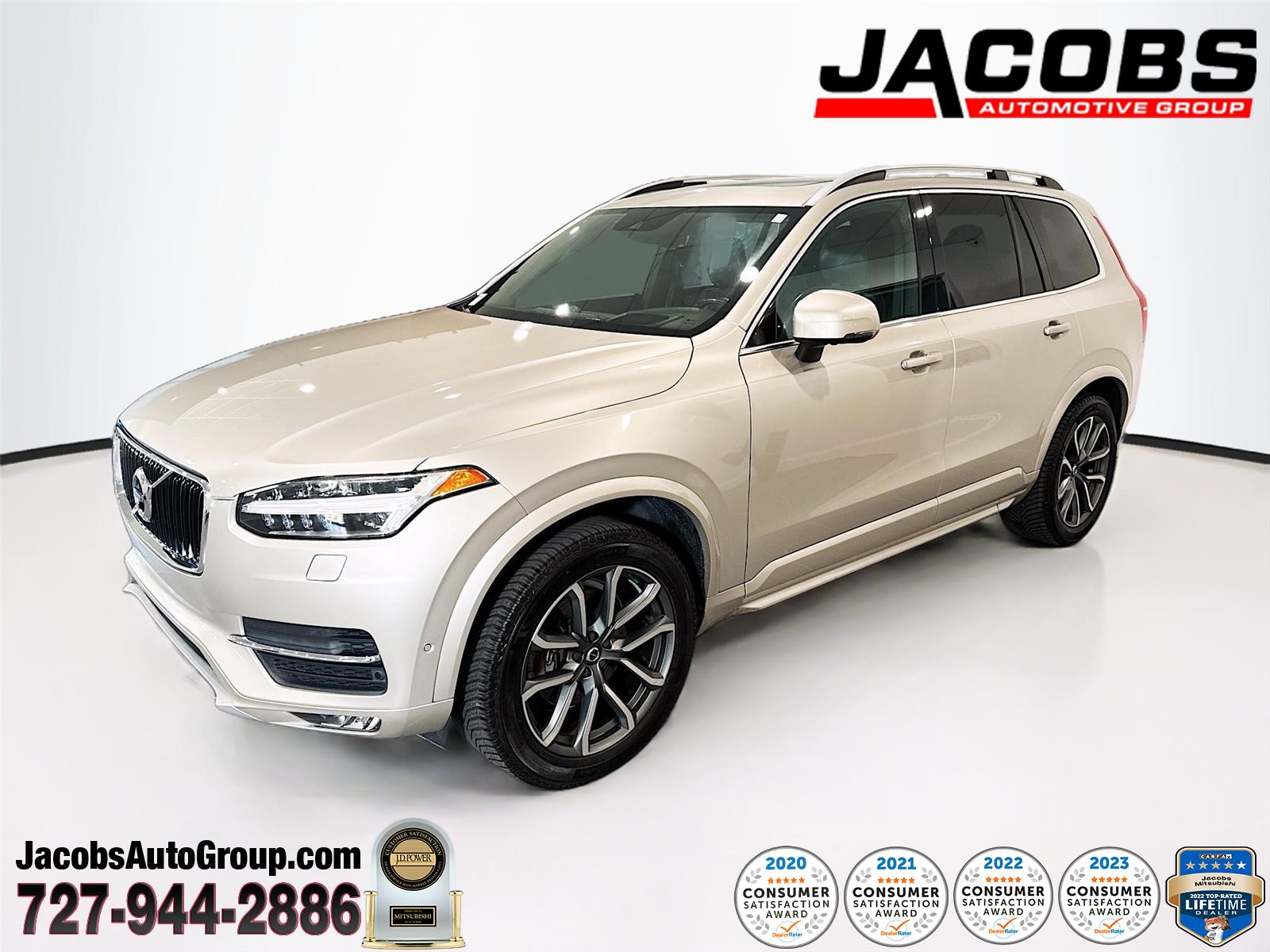 Luminous Sand Metallic 2017 Volvo XC90 T6 Momentum AWD SUV / Crossover All-Wheel Drive Automatic