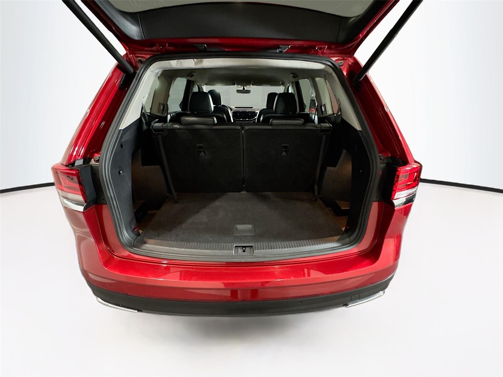 2022 Volkswagen Atlas SE w/Tech - Photo 20