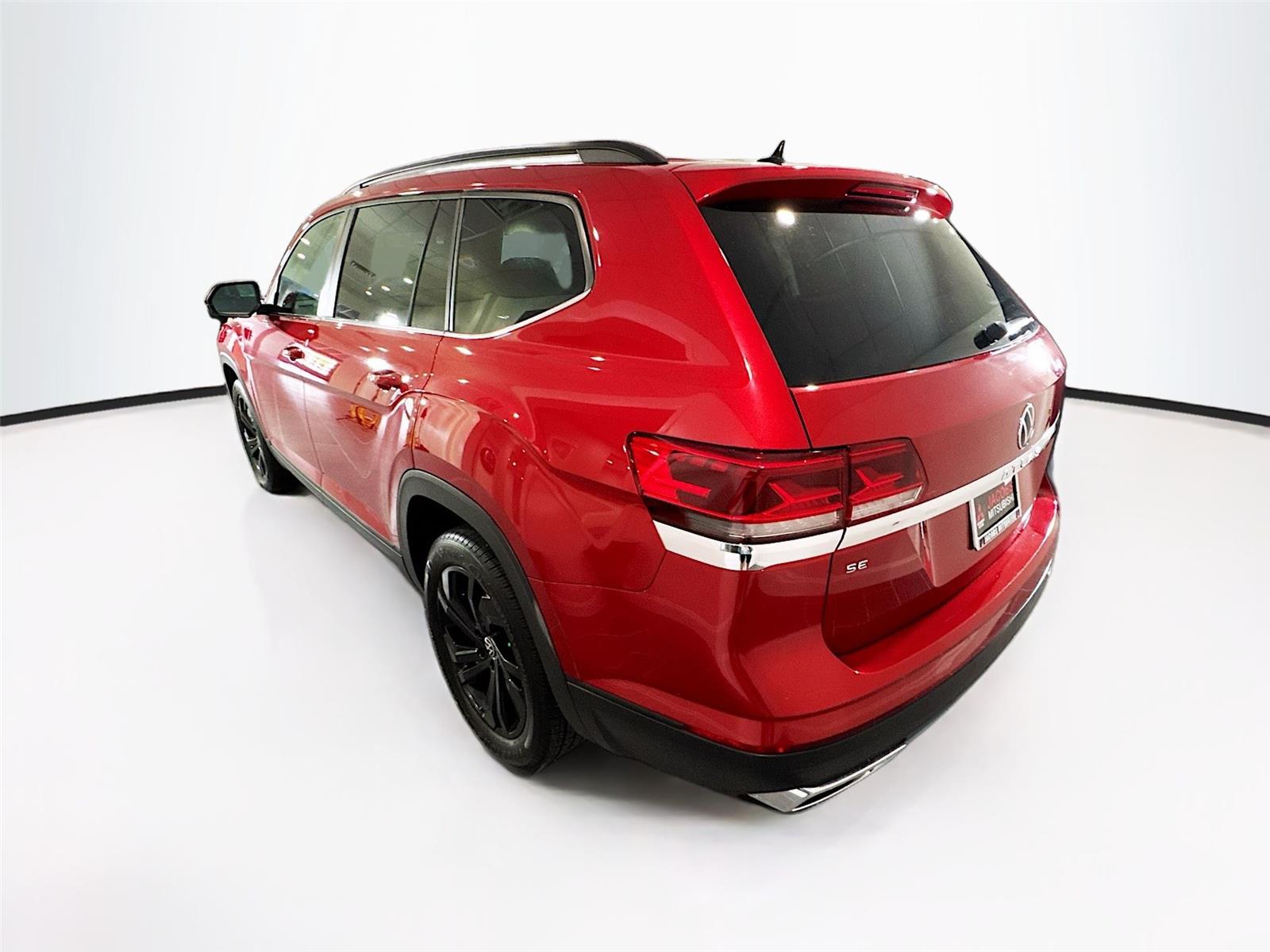 2022 Volkswagen Atlas SE w/Tech - Photo 30
