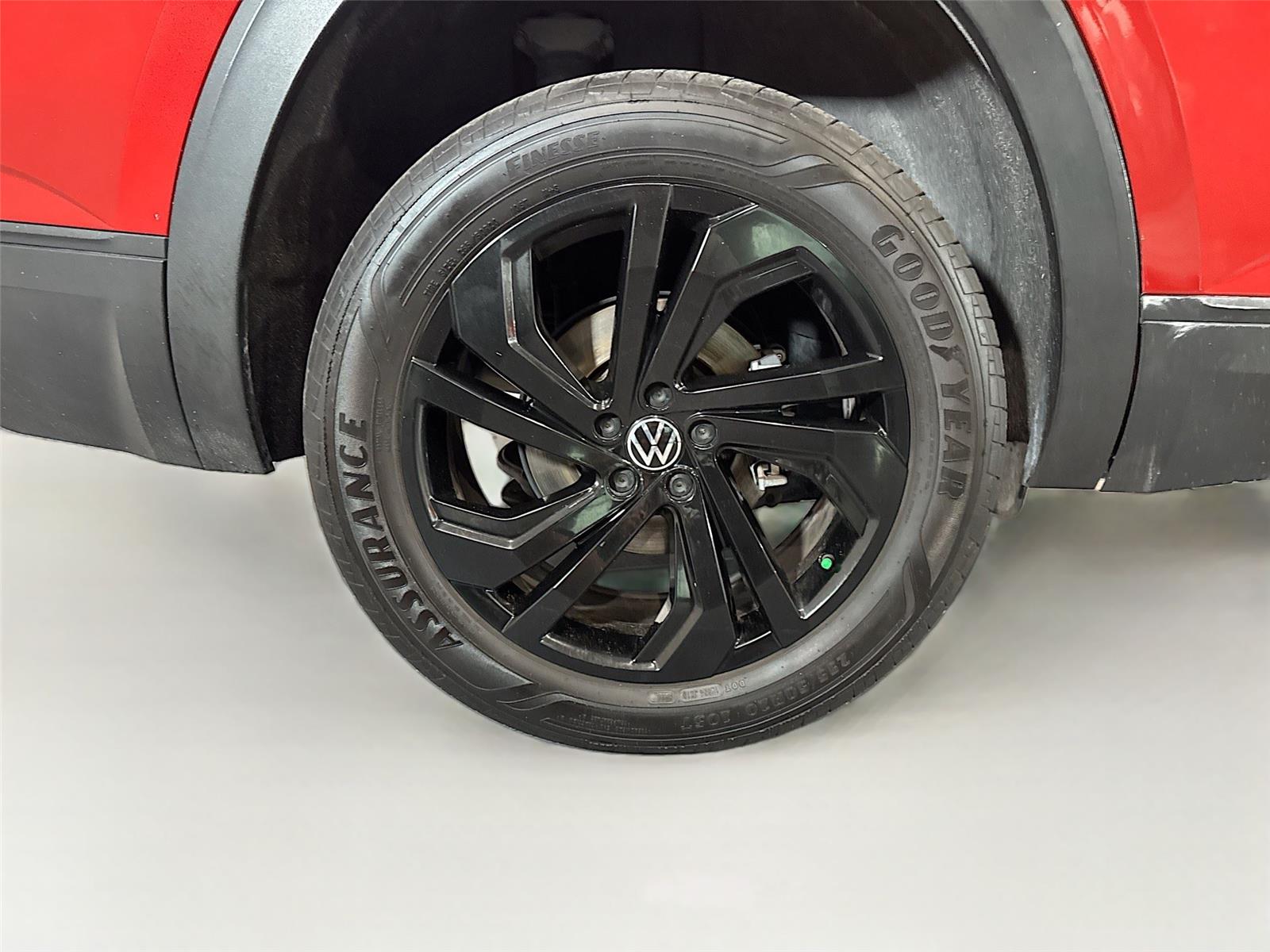 2022 Volkswagen Atlas SE w/Tech - Photo 36