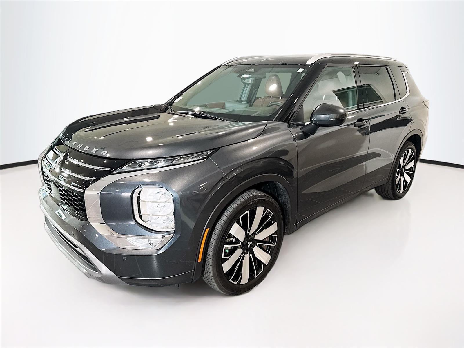 2025 Mitsubishi Outlander SEL FWD