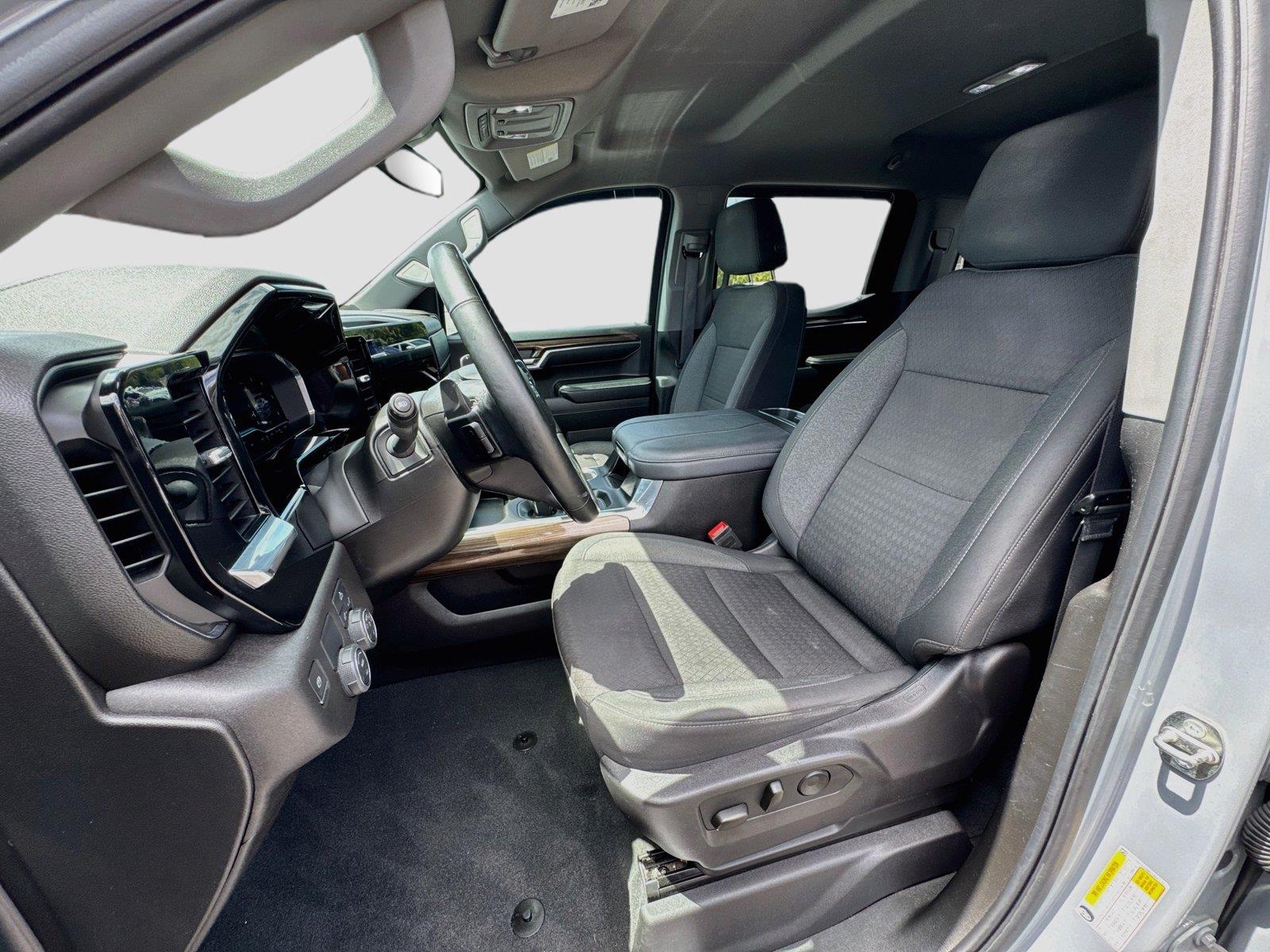 2024 Chevrolet Silverado 1500 RST - Photo 9