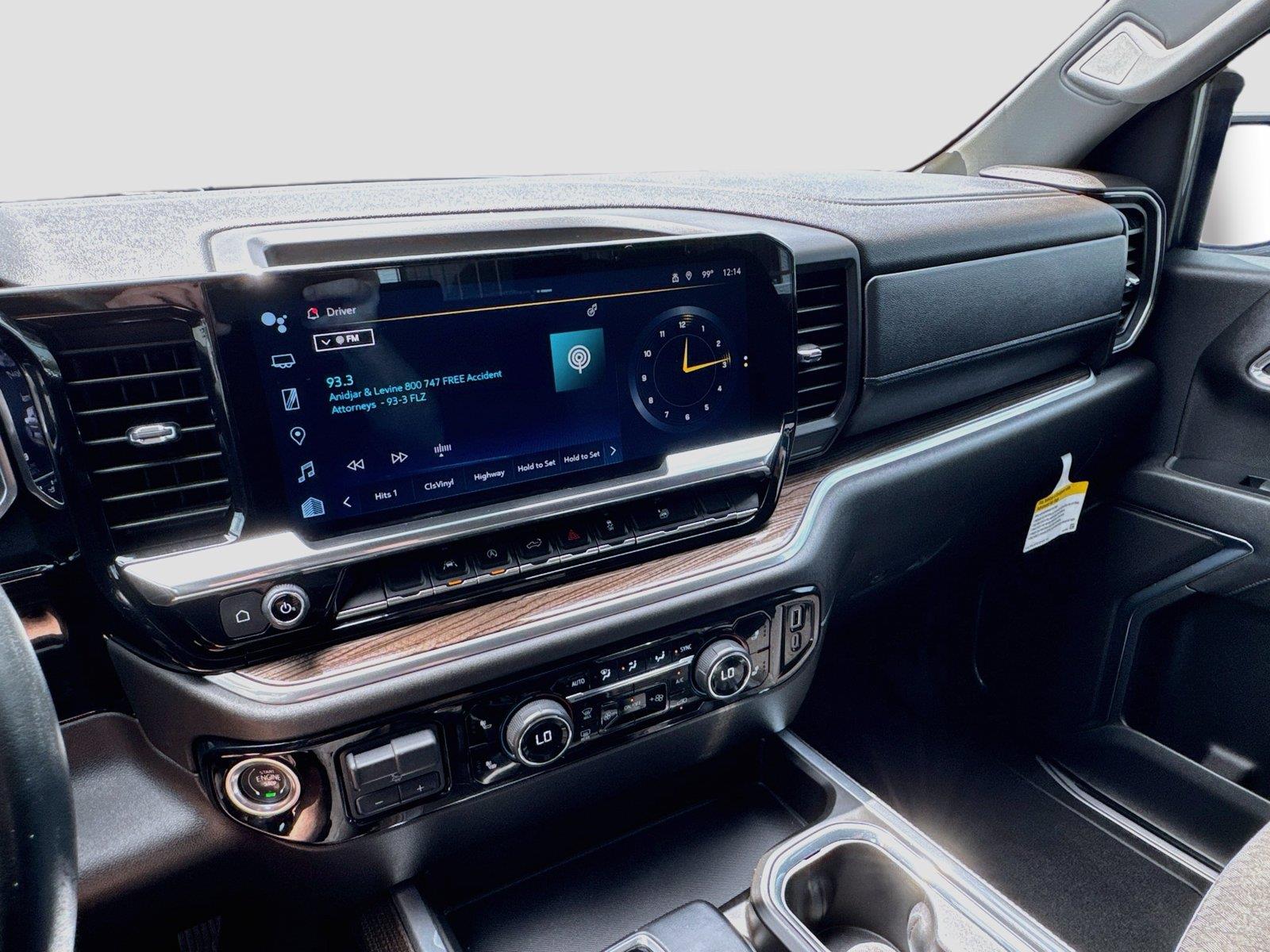 2024 Chevrolet Silverado 1500 RST - Photo 16