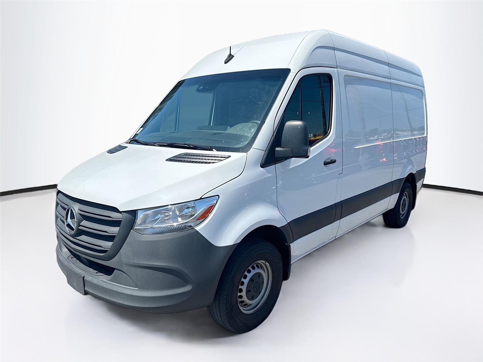 2024 Mercedes-Benz Sprinter Cargo 2500 144 RWD