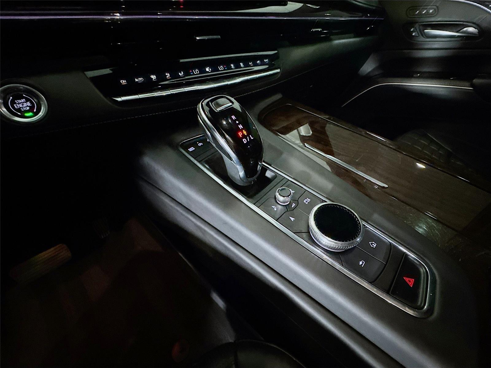 2023 Cadillac Escalade ESV Sport Platinum - Photo 14