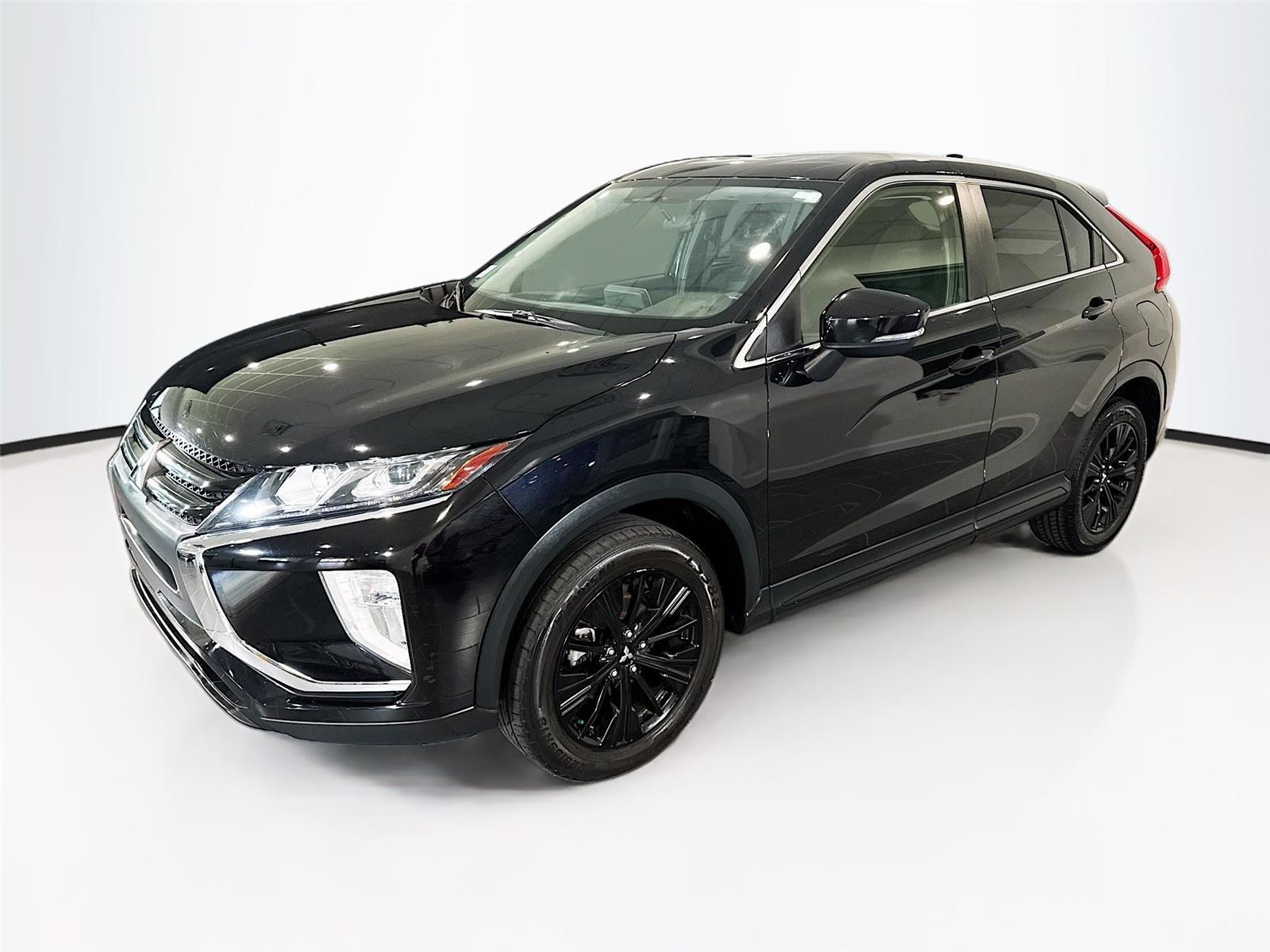 2018 Mitsubishi Eclipse Cross LE S-AWC's photo