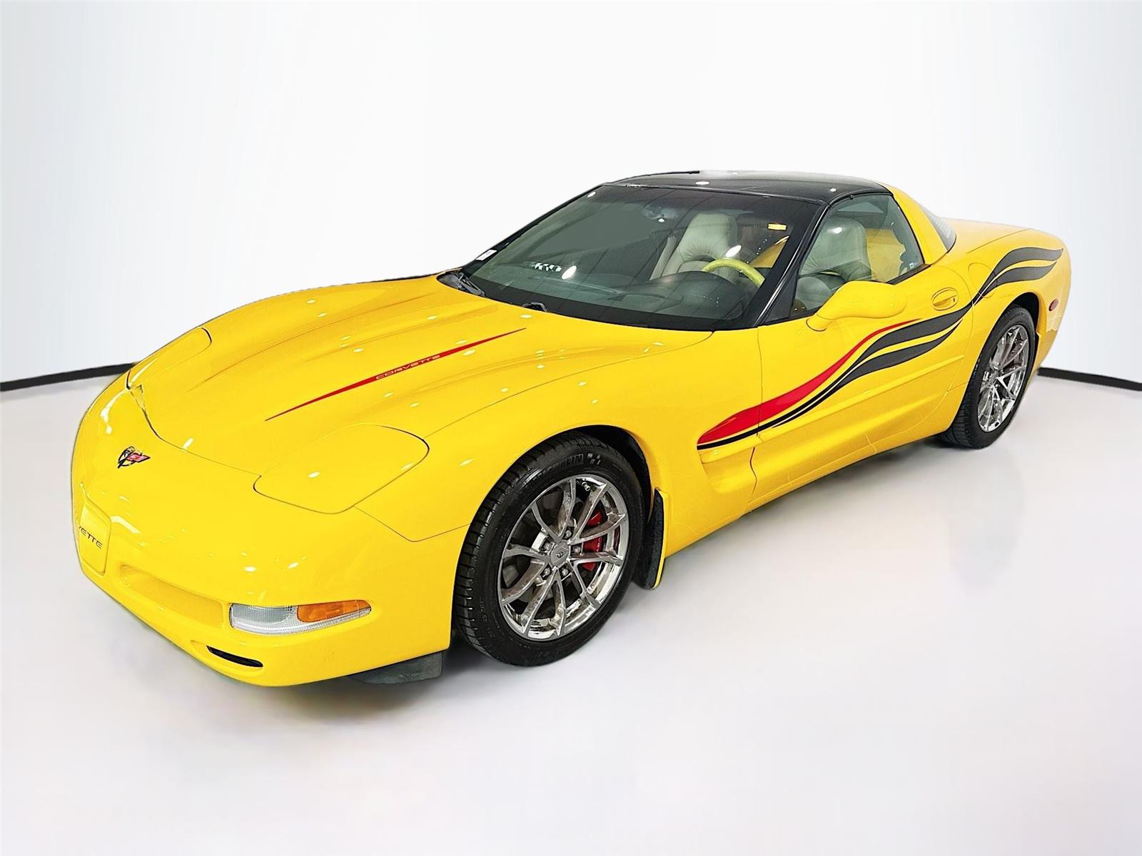 Millenium Yellow 2004 Chevrolet Corvette Coupe RWD Coupe Rear-Wheel Drive 4-Speed Automatic Overdrive