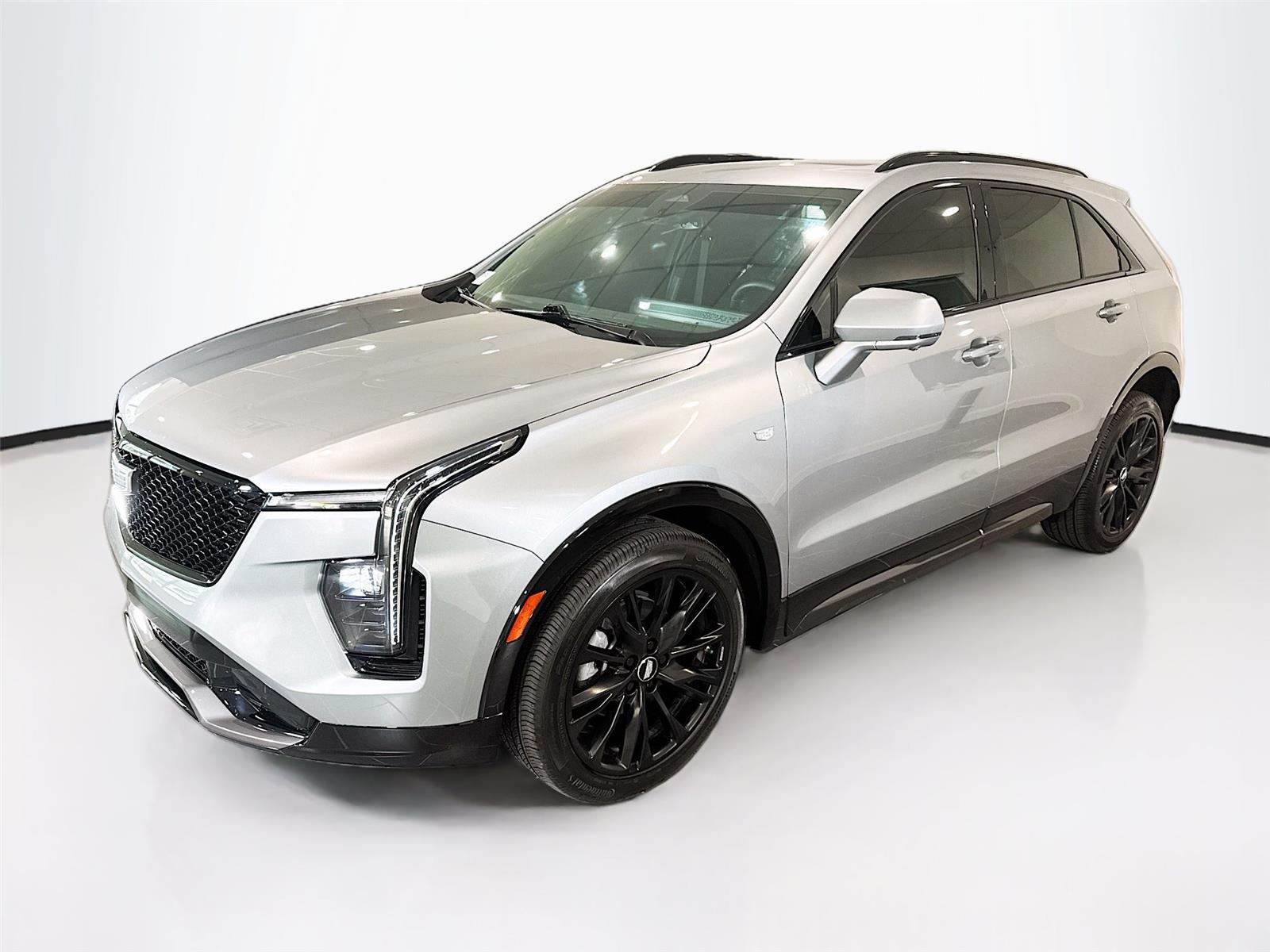 Argent Silver Metallic 2025 Cadillac XT4 Sport FWD SUV / Crossover Front-Wheel Drive 9-Speed Automatic