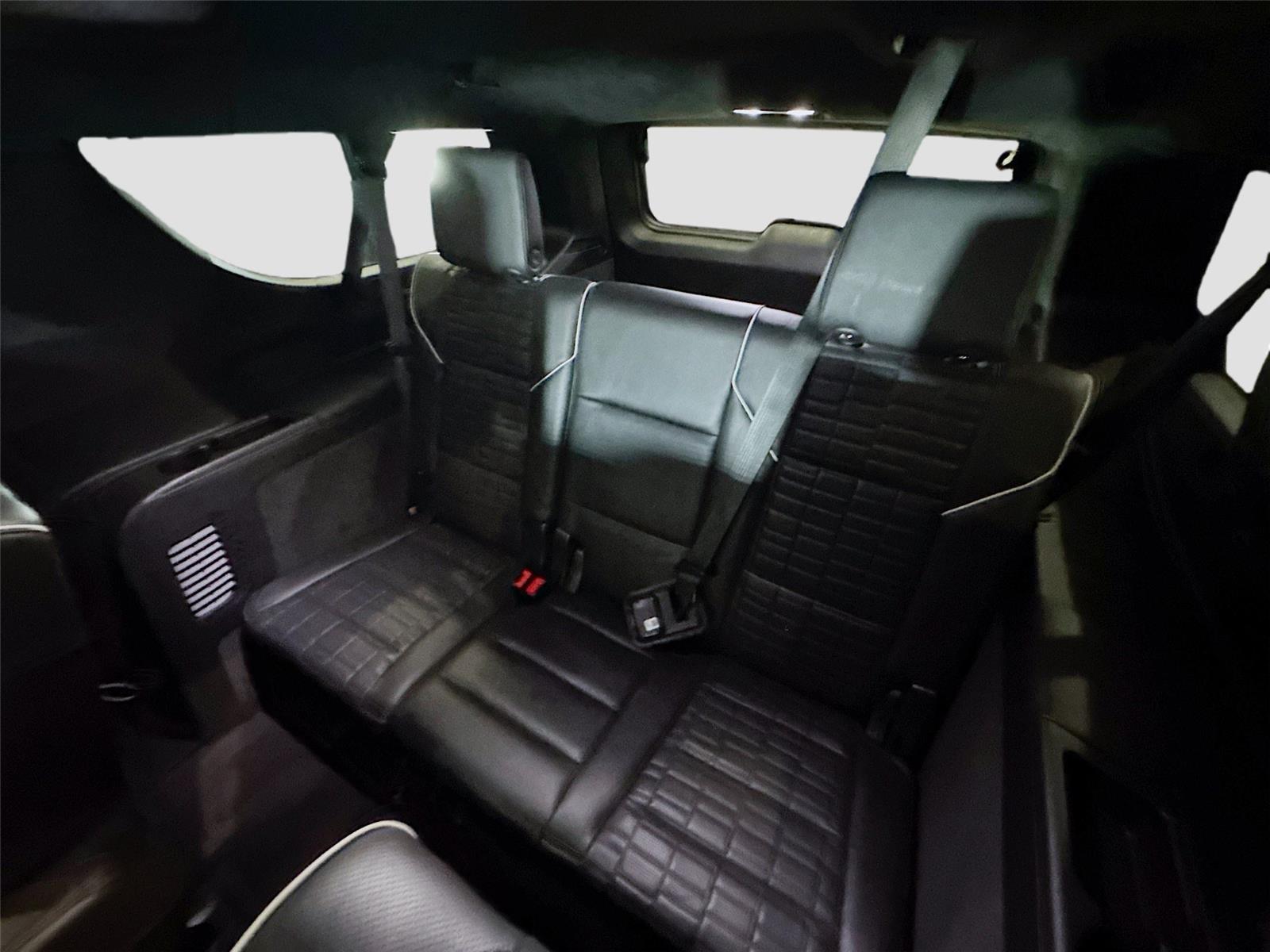 2023 Cadillac Escalade ESV Sport Platinum - Photo 20