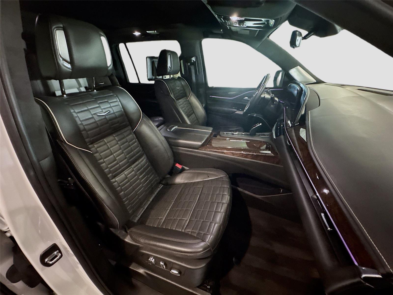 2023 Cadillac Escalade ESV Sport Platinum - Photo 26