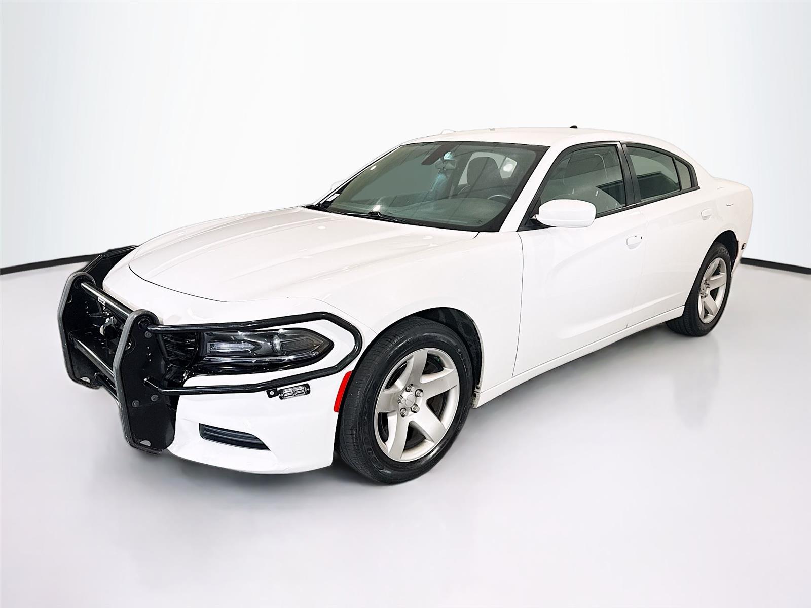 White Knuckle Clearcoat 2019 Dodge Charger Police RWD Sedan Rear-Wheel Drive 5-Speed Automatic