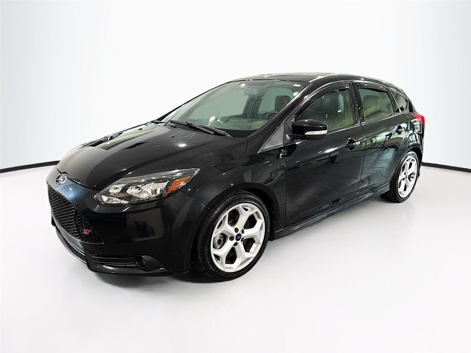 2014 Ford Focus ST Hatchback Front-Wheel Drive 6-Speed Manual