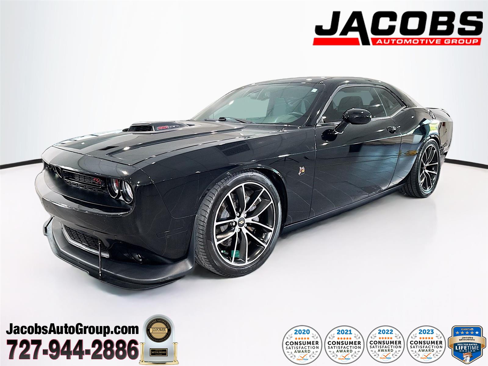 Pitch Black Clearcoat 2016 Dodge Challenger Coupe Rear-Wheel Drive 8-Speed Automatic