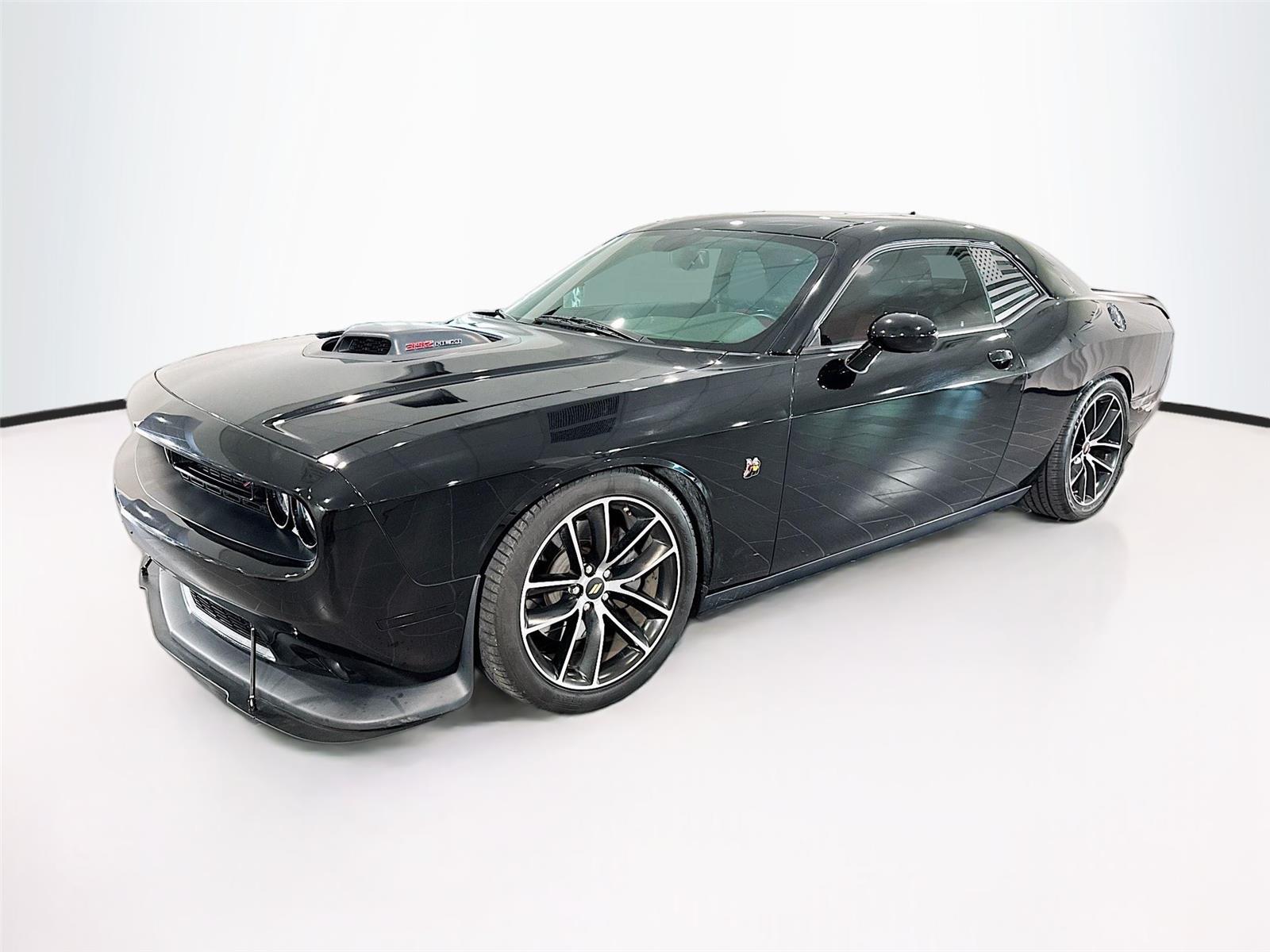 2016 Dodge Challenger 392 Hemi Scat Pack Shaker's photo