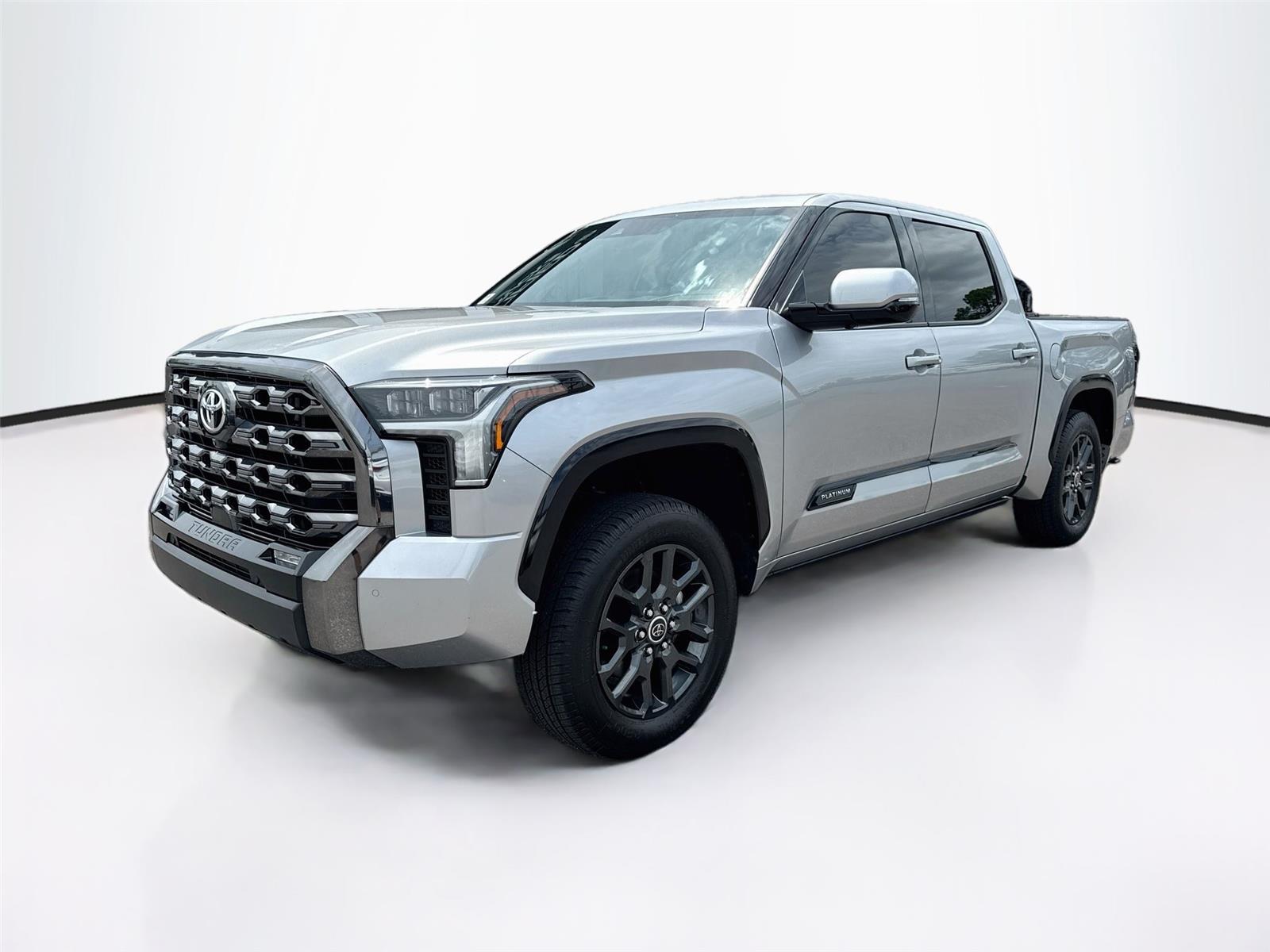 2022 Toyota Tundra Platinum - Photo 1