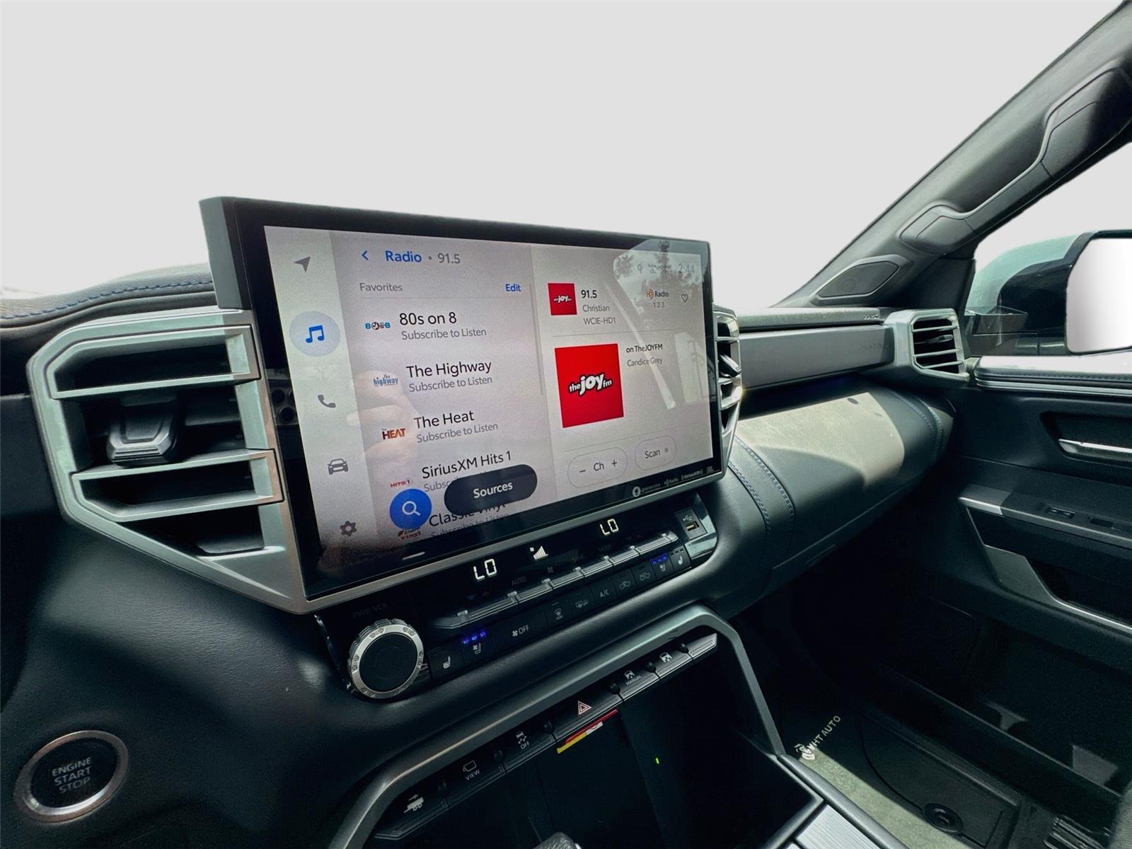 2022 Toyota Tundra Platinum - Photo 9