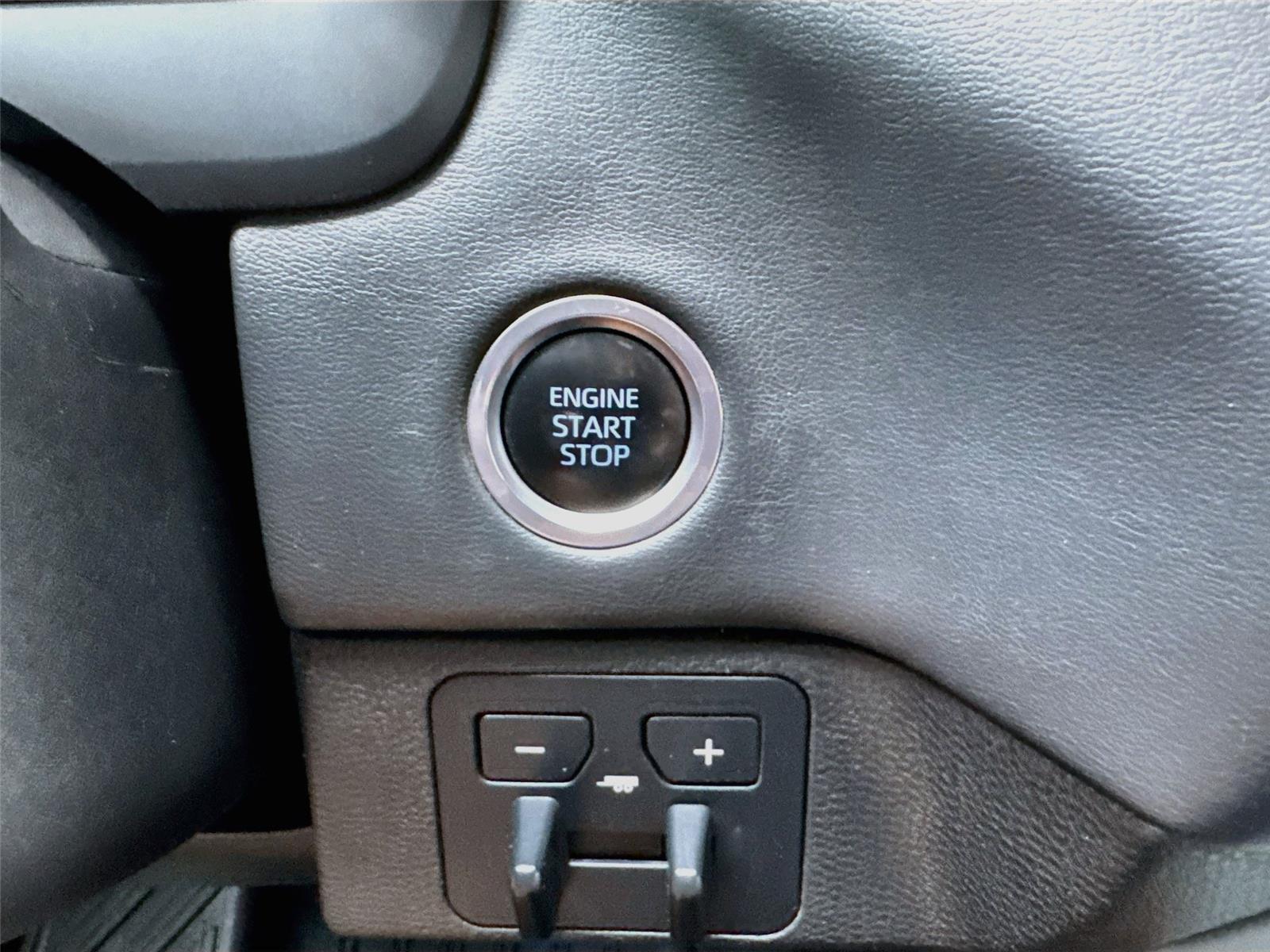 2022 Toyota Tundra Platinum - Photo 12