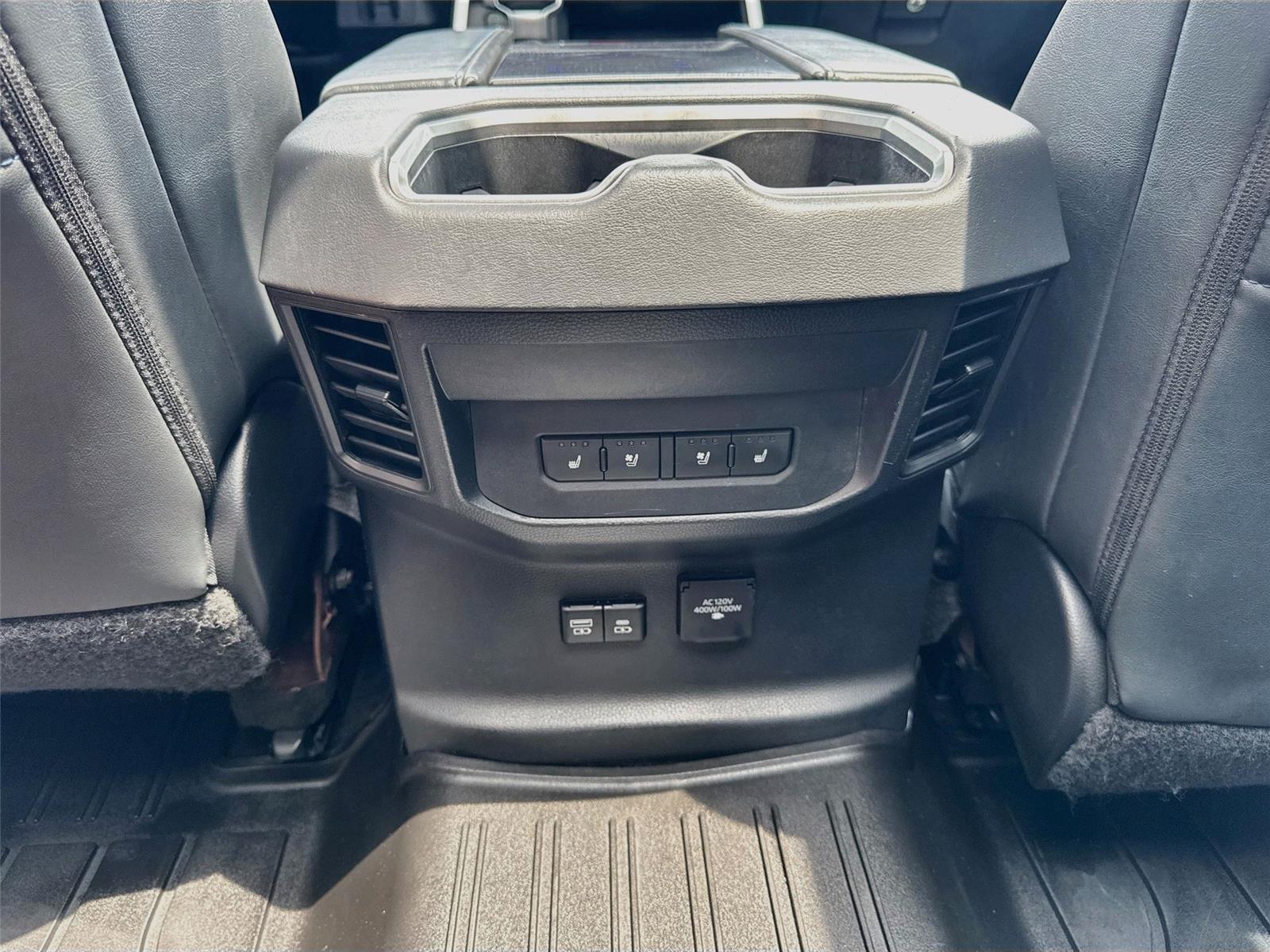 2022 Toyota Tundra Platinum - Photo 18