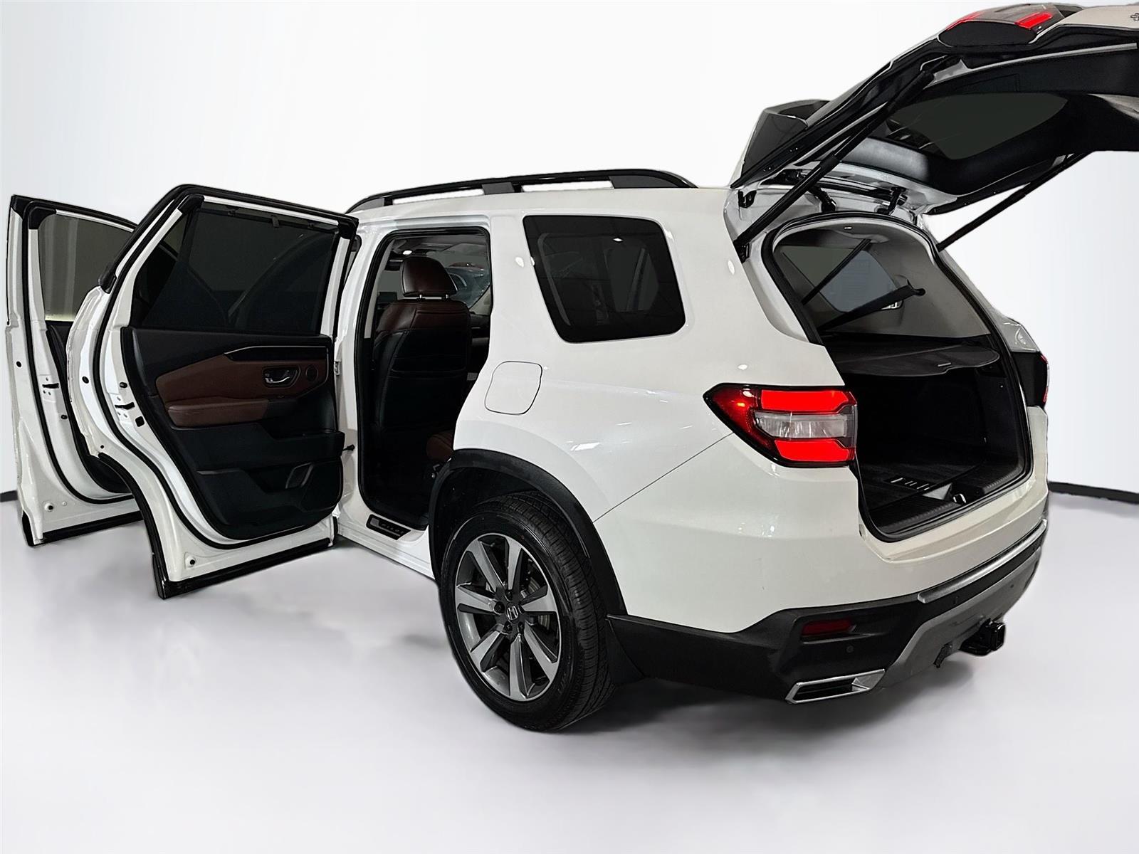 2024 Honda Pilot Elite - Photo 40
