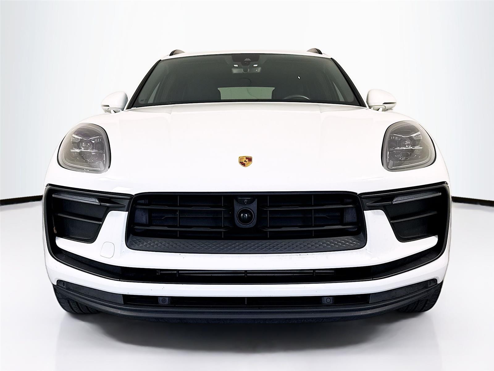 2023 Porsche Macan T - Photo 27