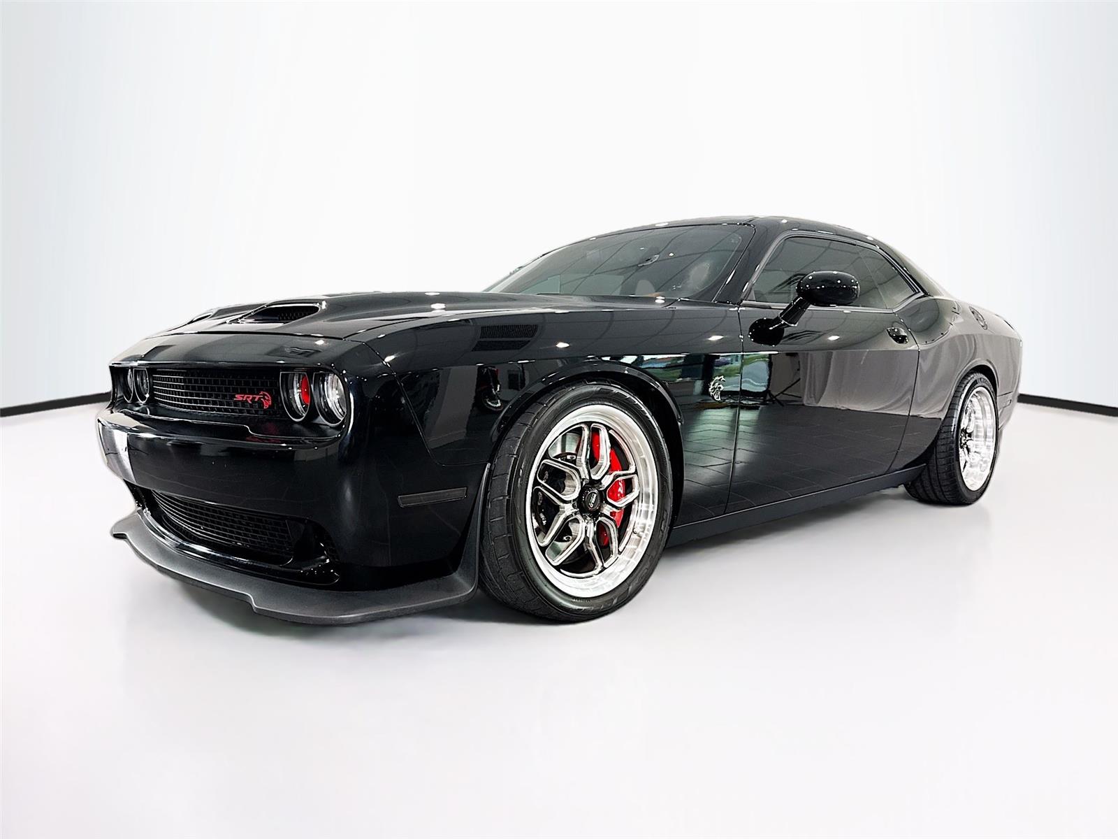 Dodge Challenger & Chevy シェベル【まとめ売り専用】 2023 Dodge Challenger SRT Hellcat Jailbreak for Sale | Jacobs