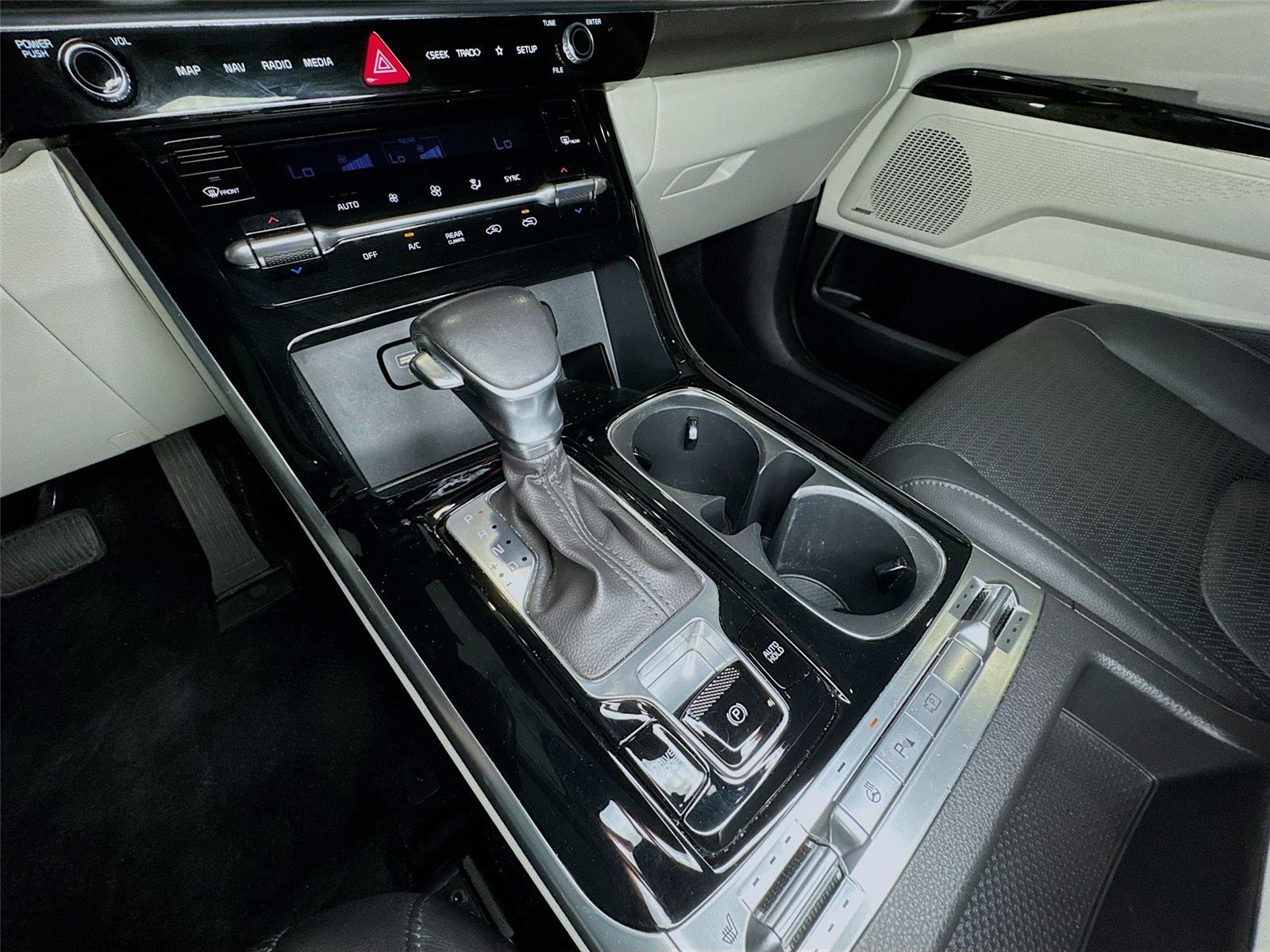 2024 Kia Carnival SX Prestige - Photo 16