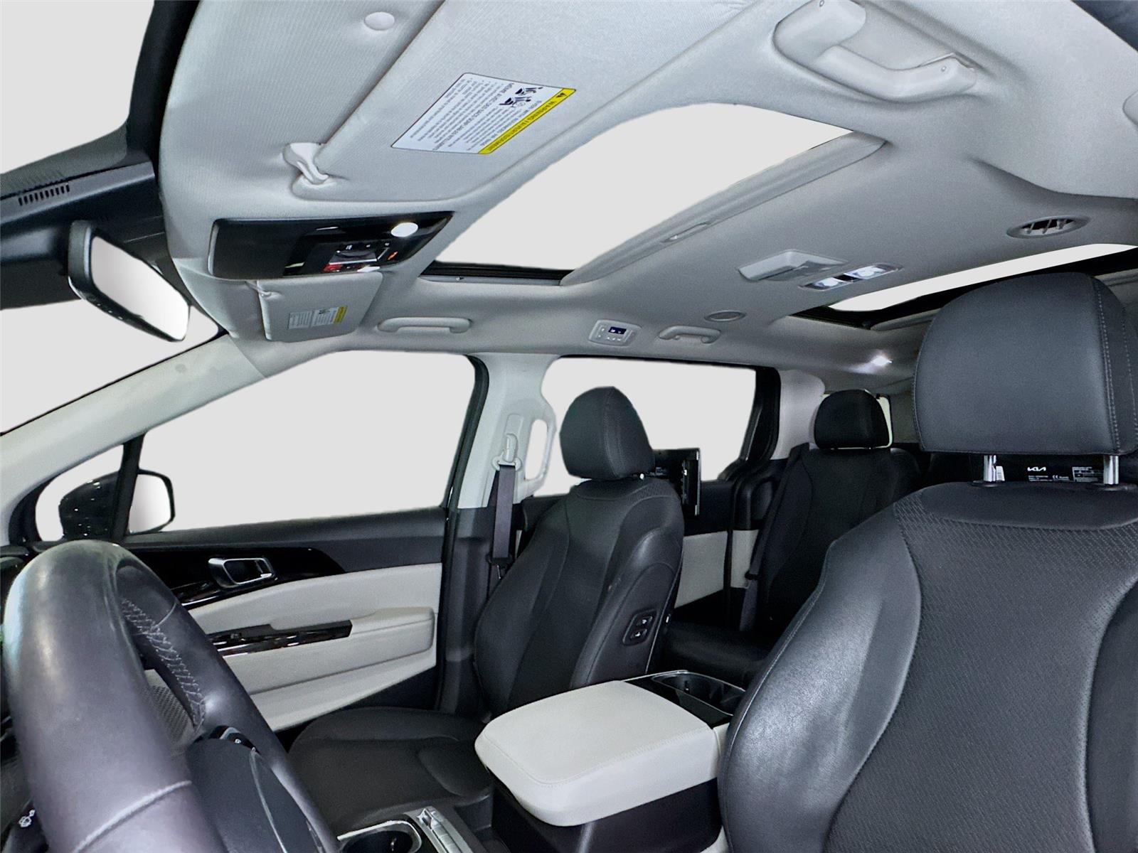 2024 Kia Carnival SX Prestige - Photo 18