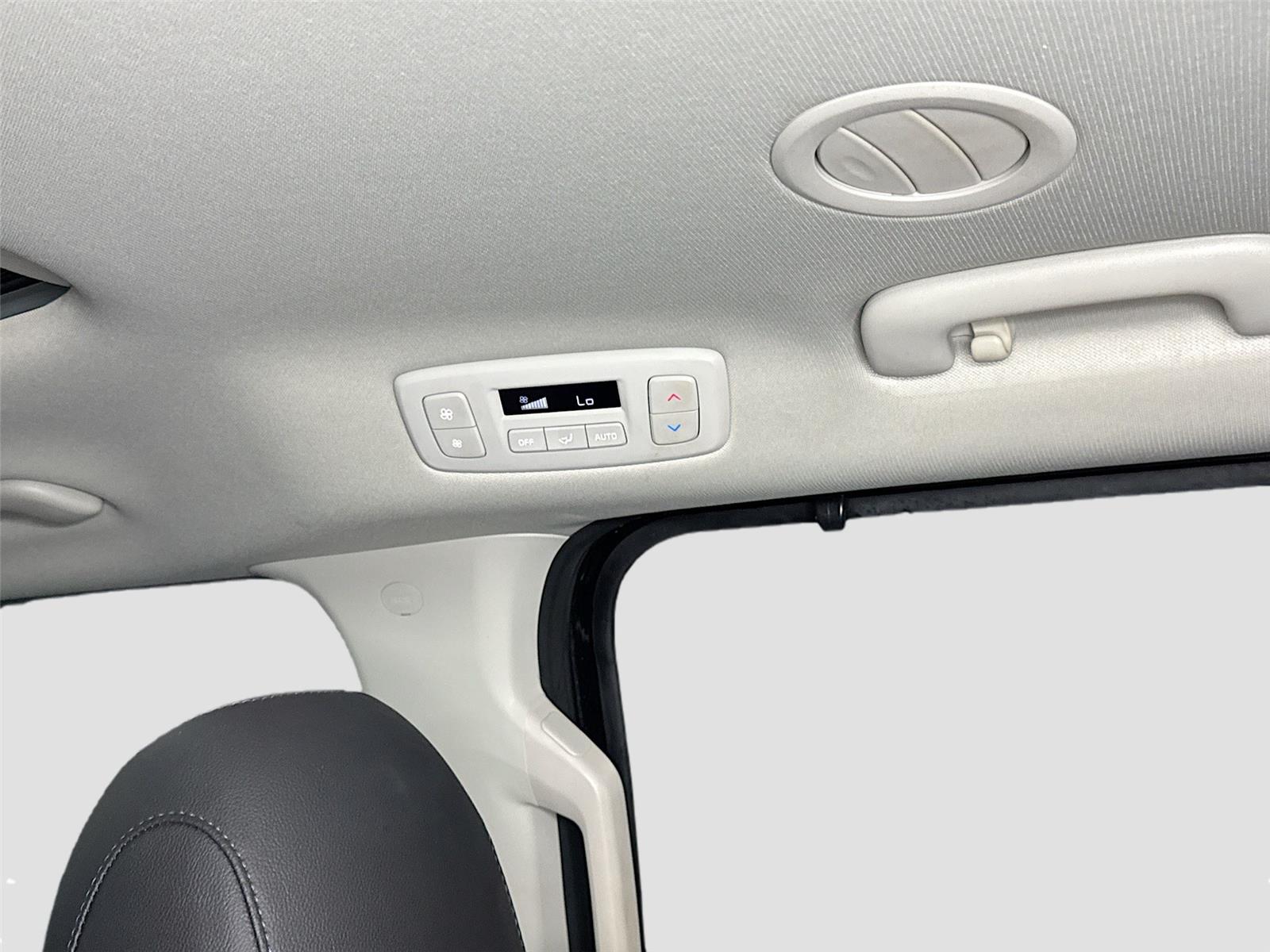 2024 Kia Carnival SX Prestige - Photo 21
