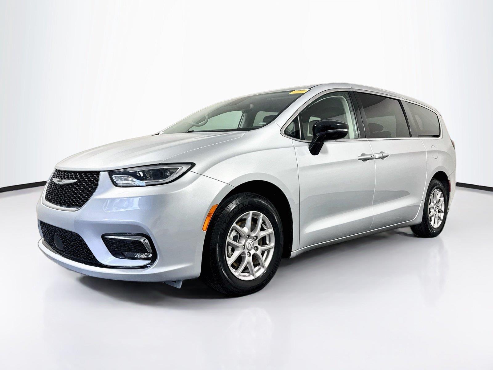 2024 Chrysler Pacifica