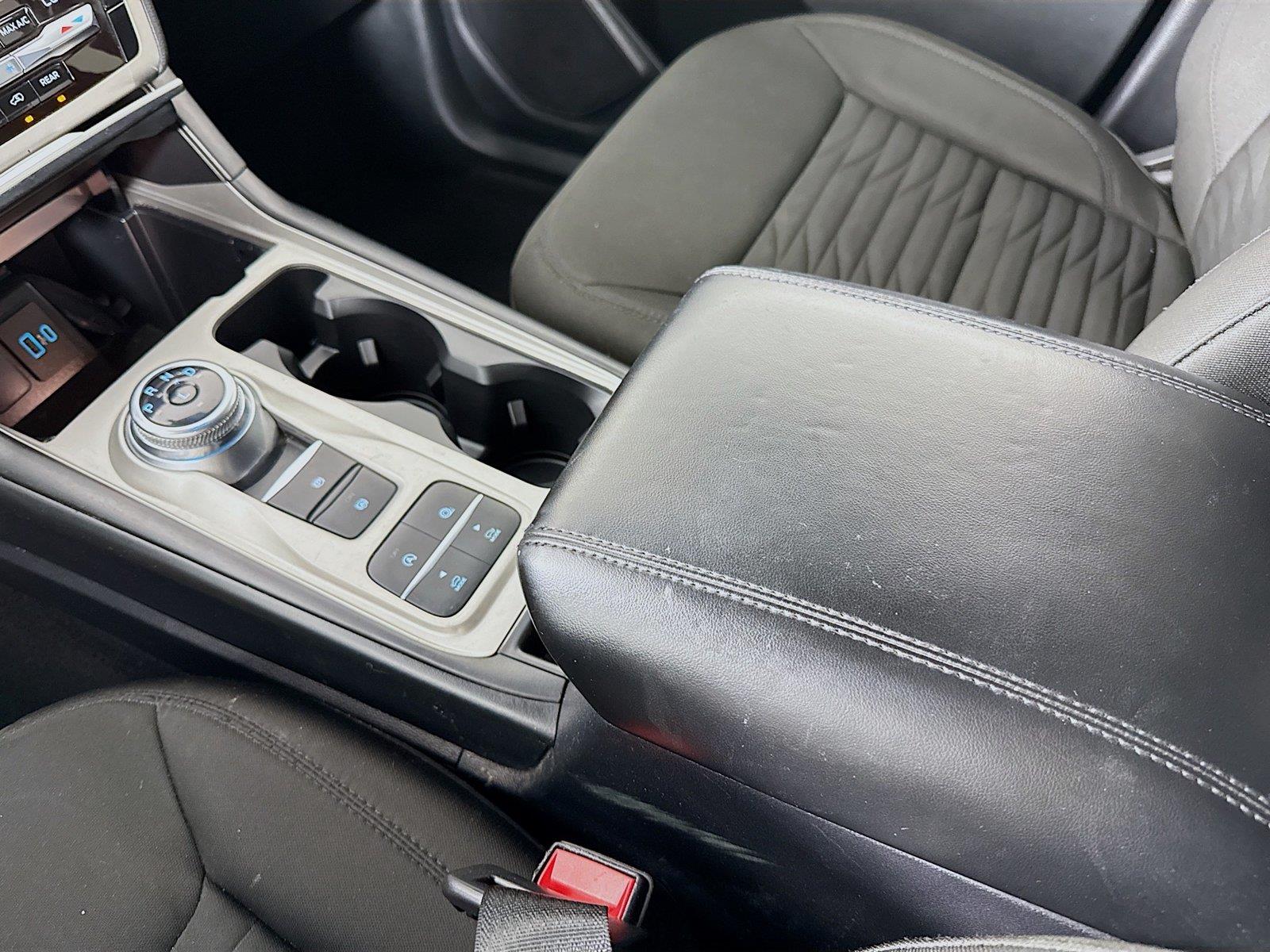 2021 Ford Explorer XLT - Photo 8
