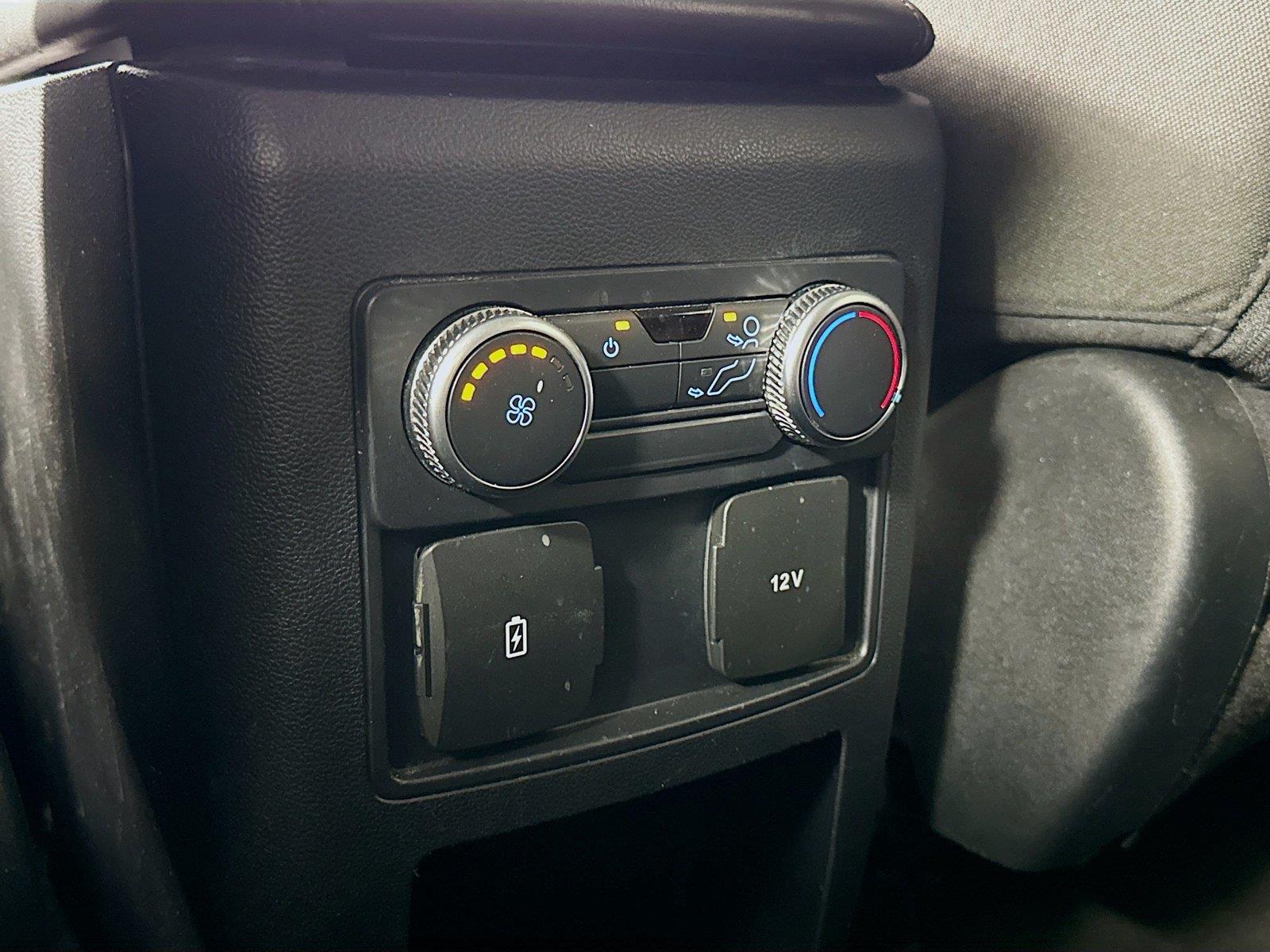 2021 Ford Explorer XLT - Photo 17