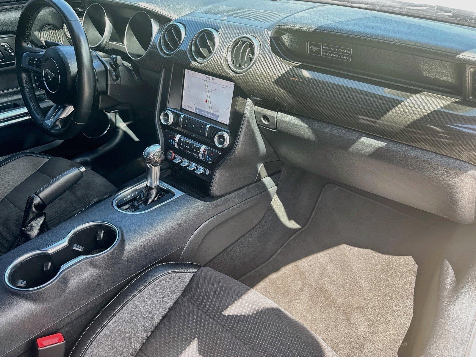 2020 Ford Mustang GT Premium - Photo 28