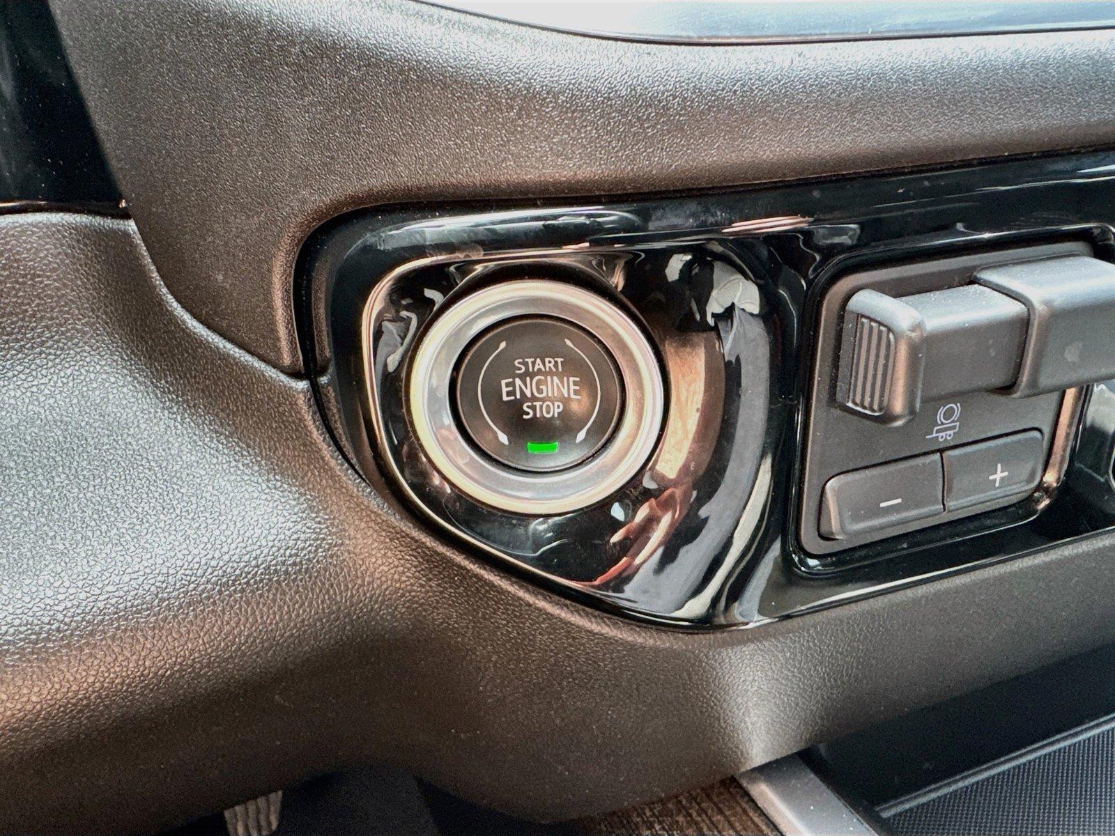 2024 Chevrolet Silverado 1500 RST - Photo 20