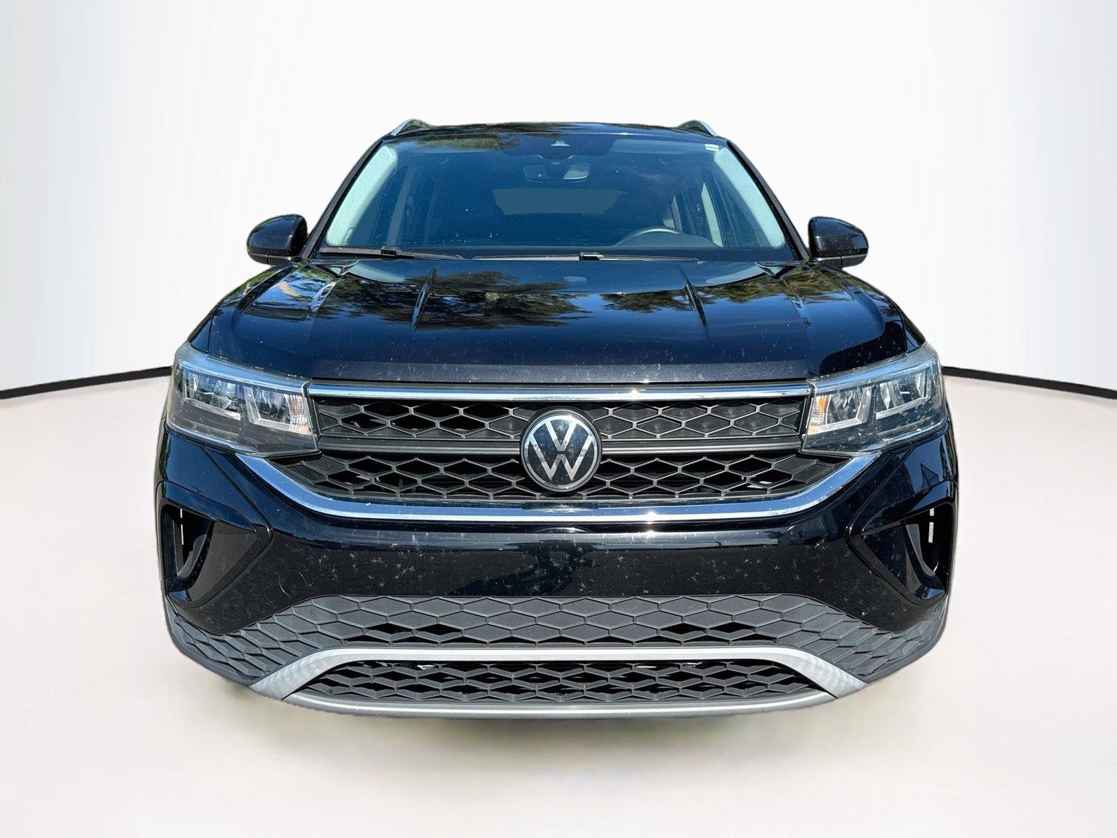 2023 Volkswagen Taos SE - Photo 8