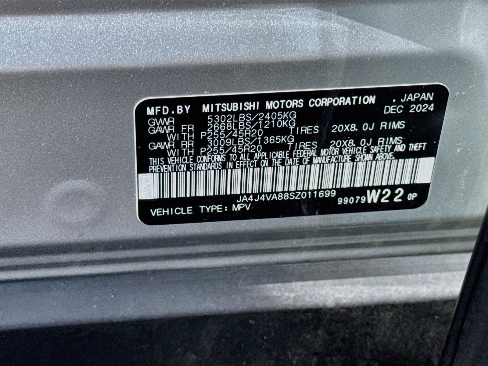 2025 Mitsubishi Outlander SE - Photo 40