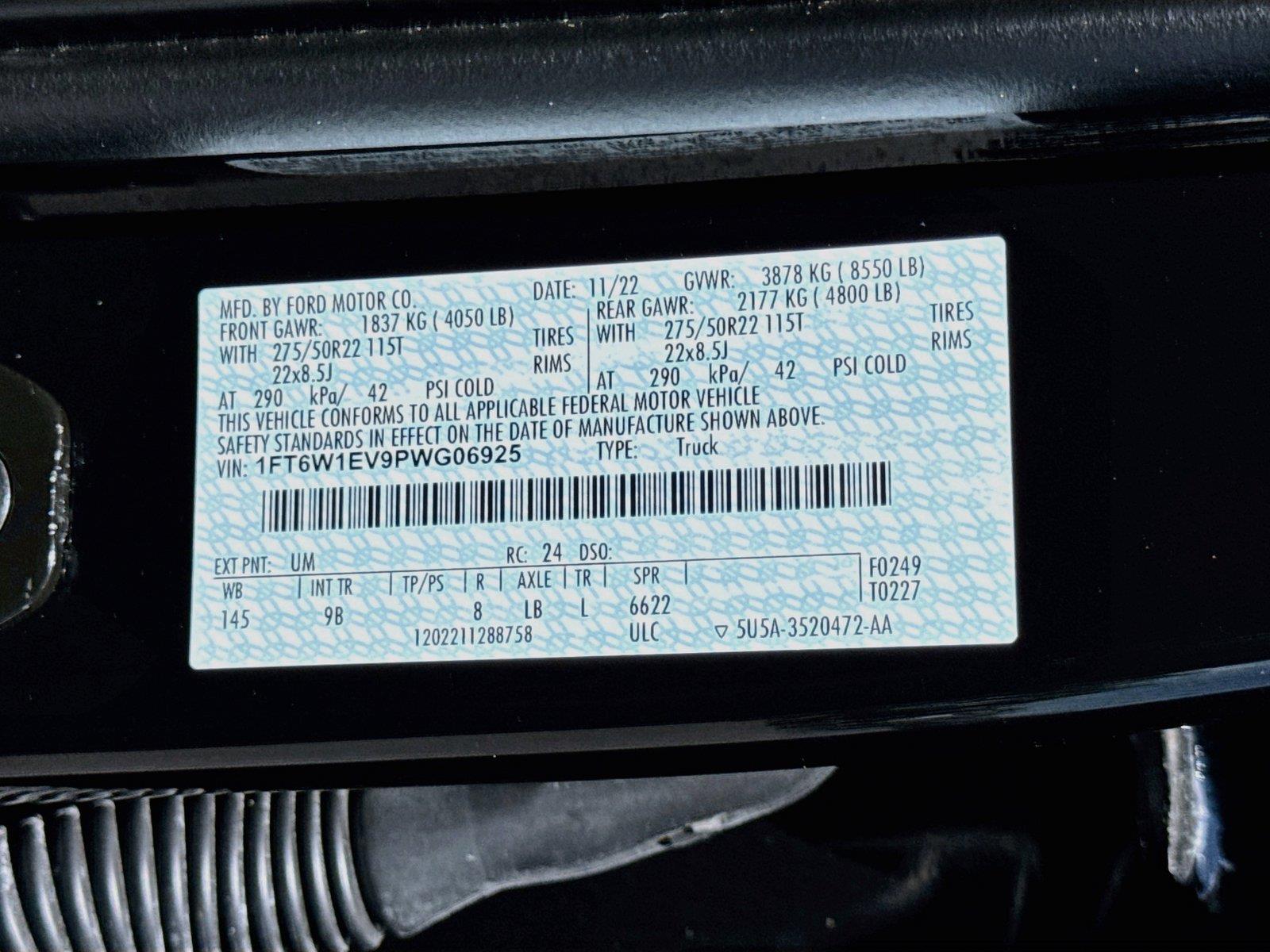 2023 Ford F-150 Lightning Platinum - Photo 36