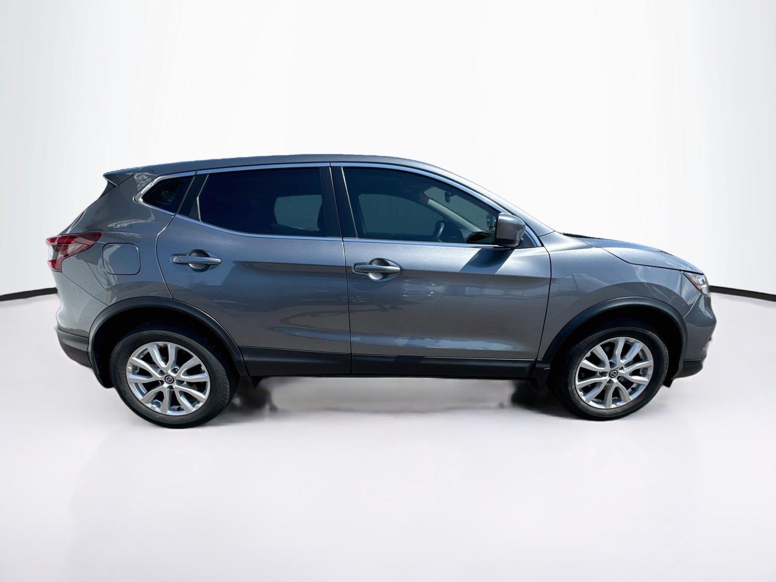 2022 Nissan Rogue Sport S - Photo 6